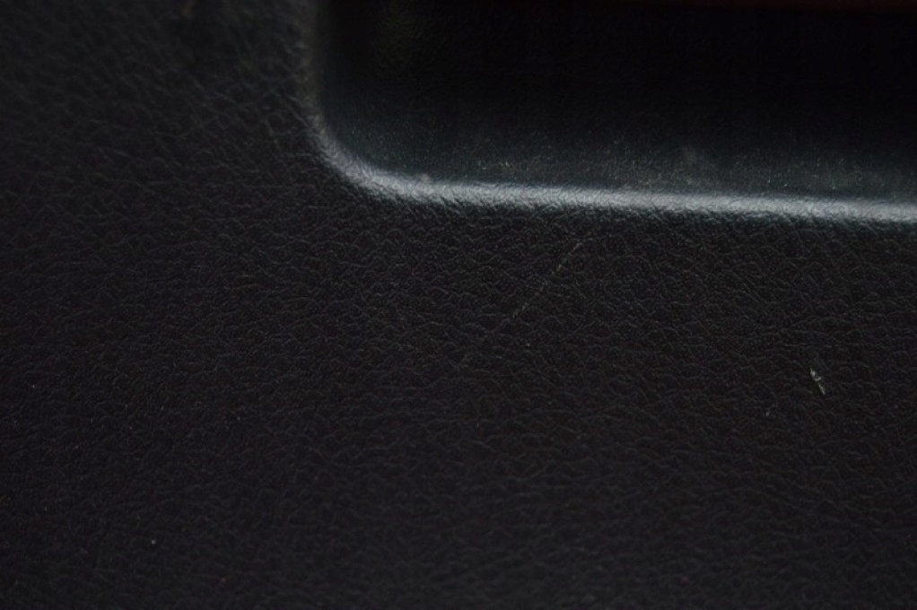 бардачок пассажира европа 55550-02210 TOYOTA COROLLA E15 06-13