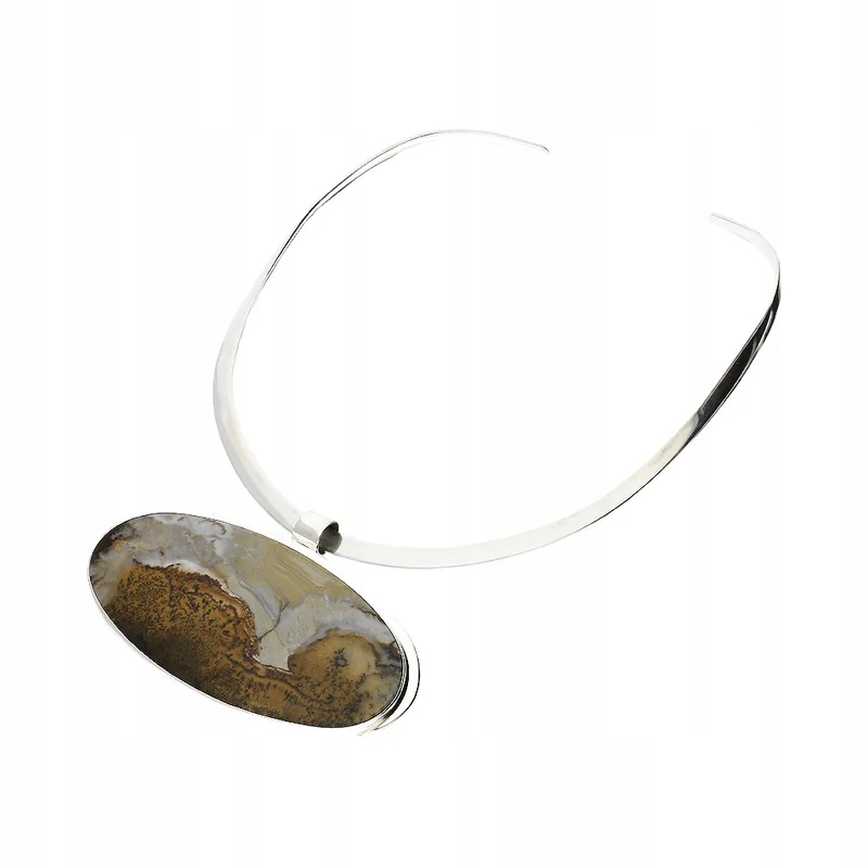 Stříbrný náhrdelník 925 s pevným okrajem a velkým oválným kamenem v rámu