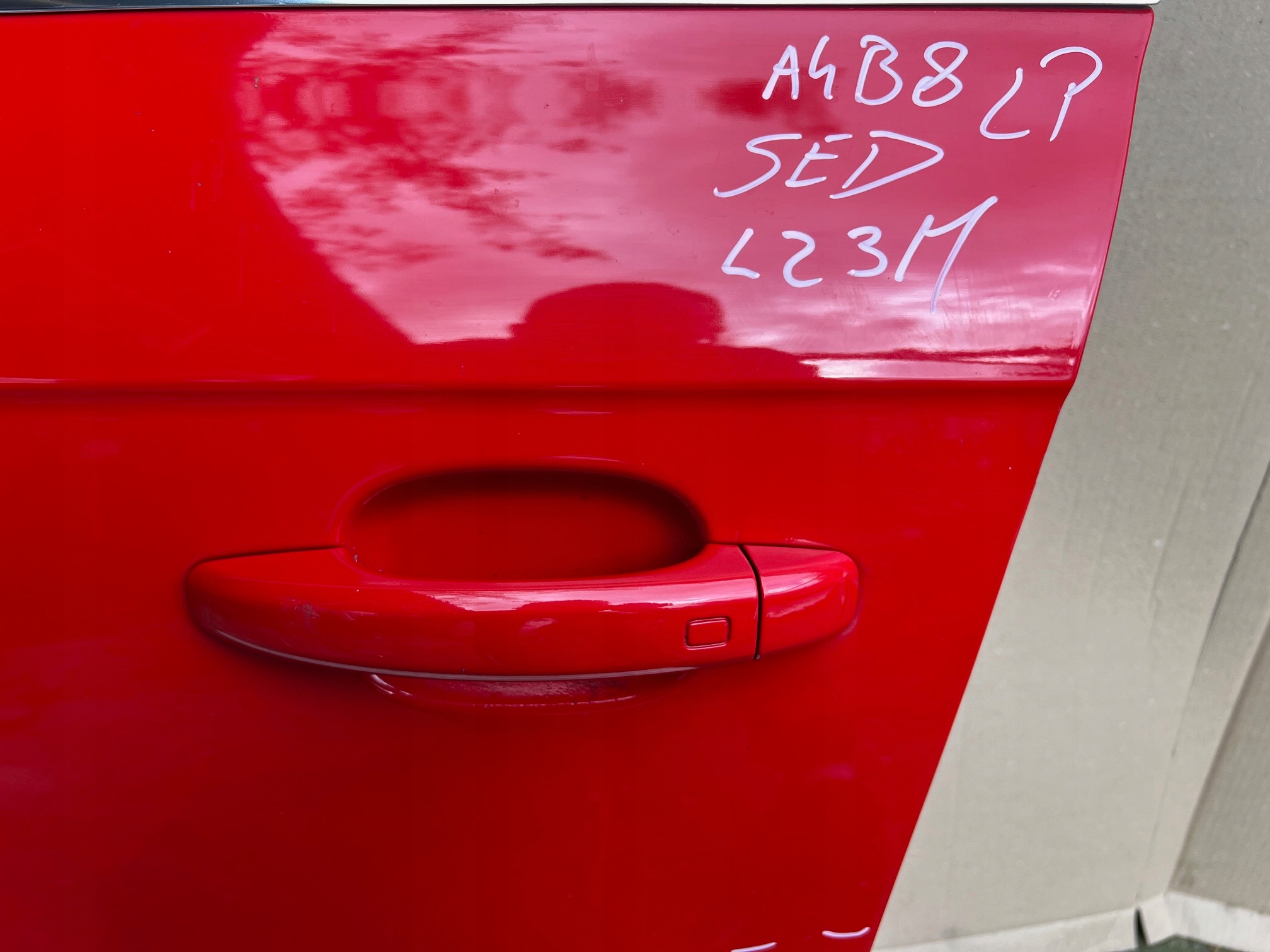 AUDI A4 B8 door left front left front LZ3M