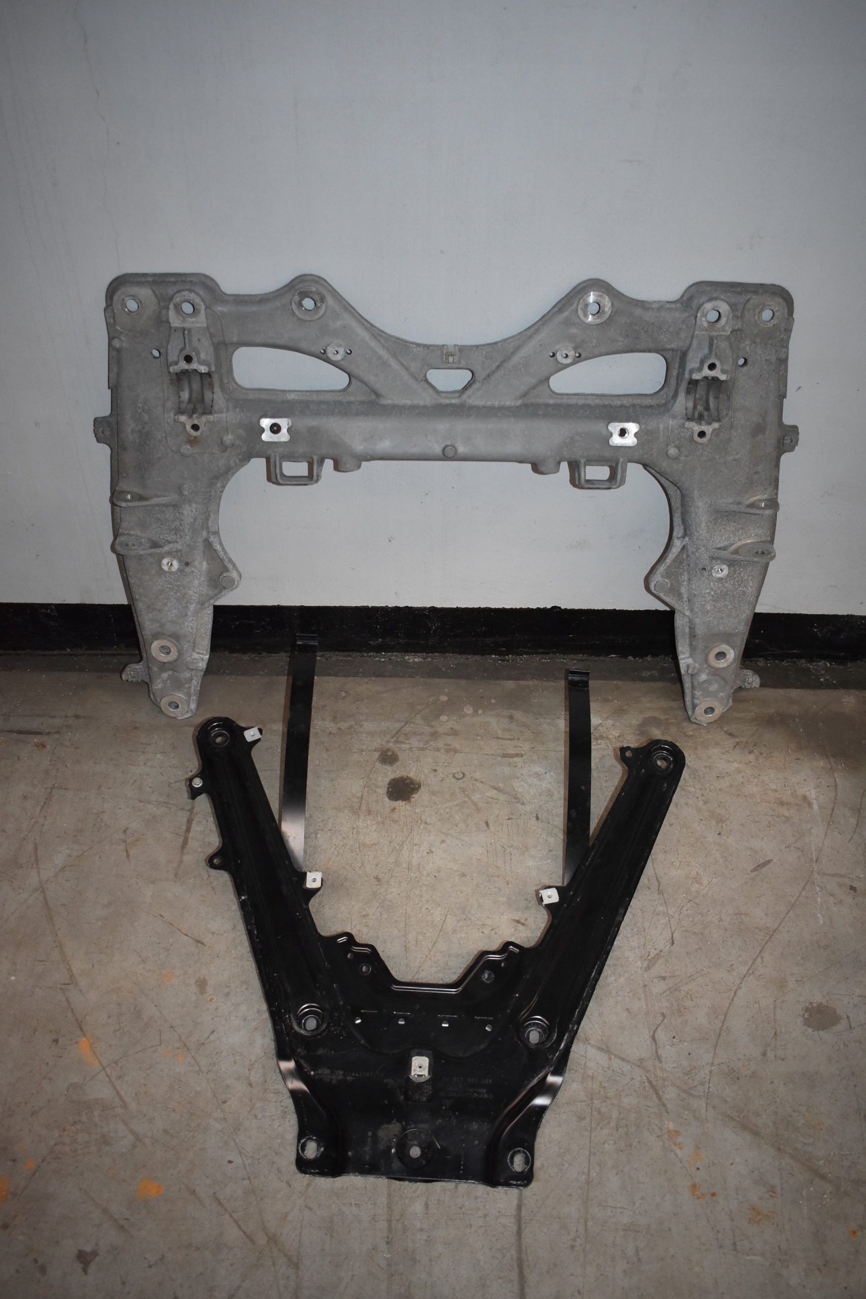IDEALNY subframe front front PORSCHE 982 718 991 1
