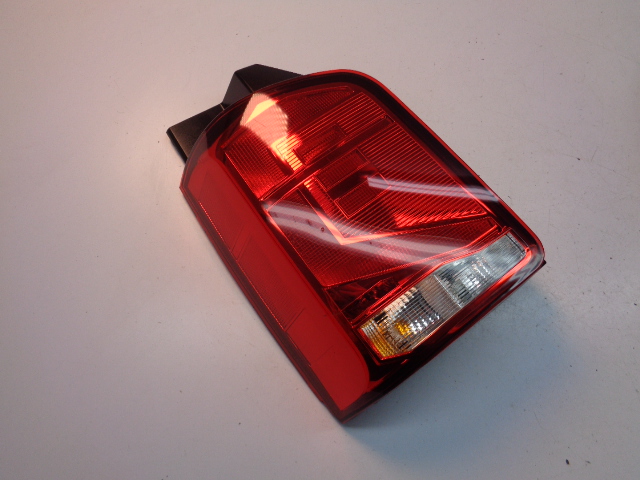 LAMPA LEWY TYŁ VW TRANSPORTER T6 2.0 TDI 2022 ROK