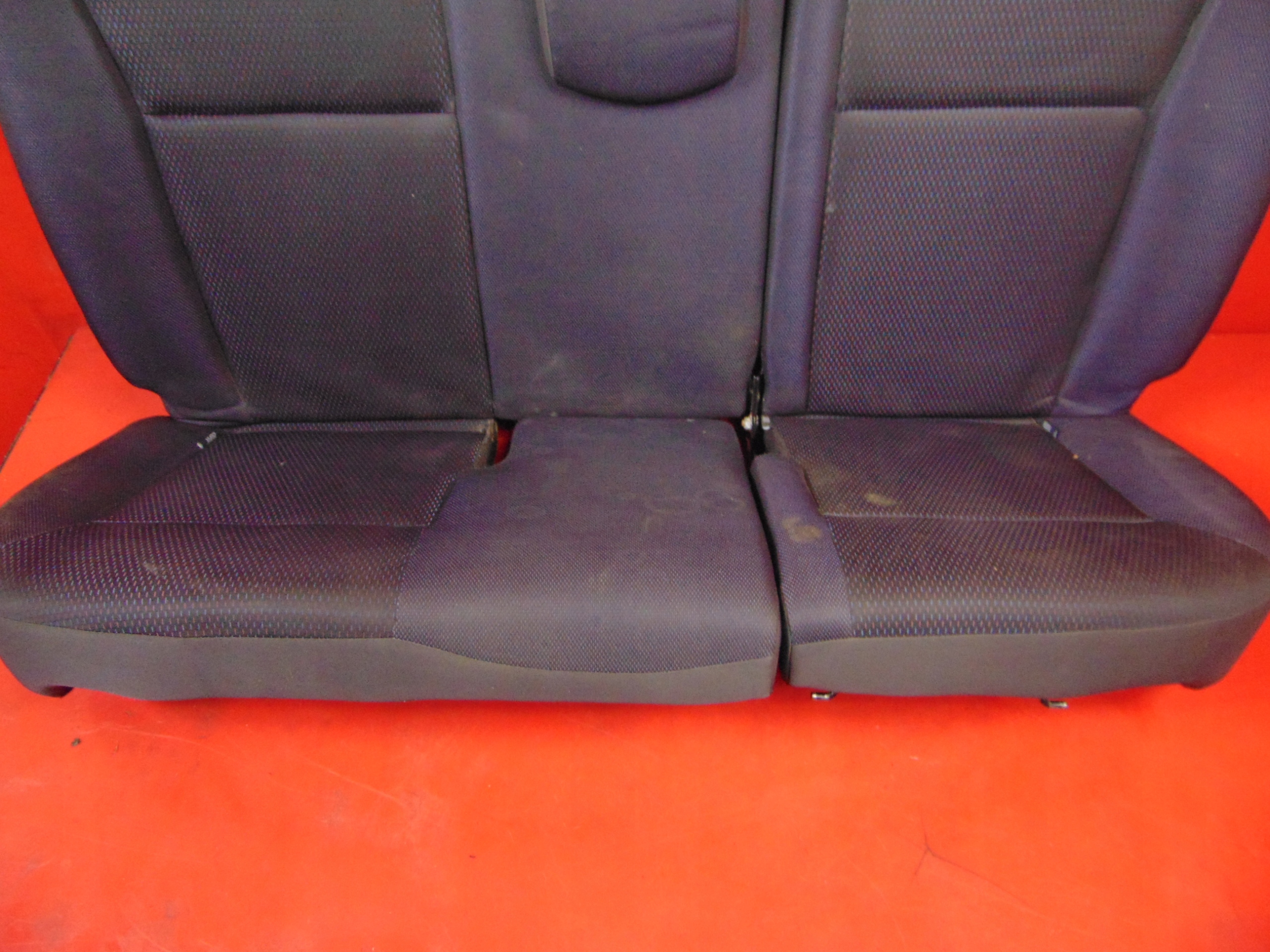 RENAULT CLIO 3 III KOMBI Sitz heck hinten