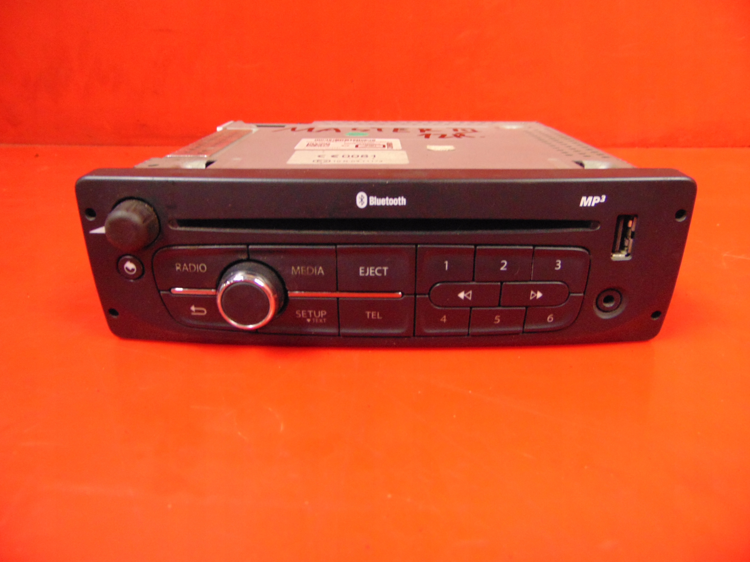 MASTER III MOVANO NAWIGACJA RADIO WYSWIETLACZ KPL Part manufacturer Renault OE