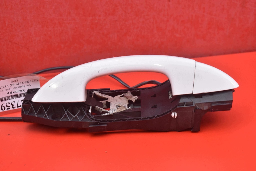 handle right front front LB9A 1K8837885 VW SCIROCCO 3 III 08-14
