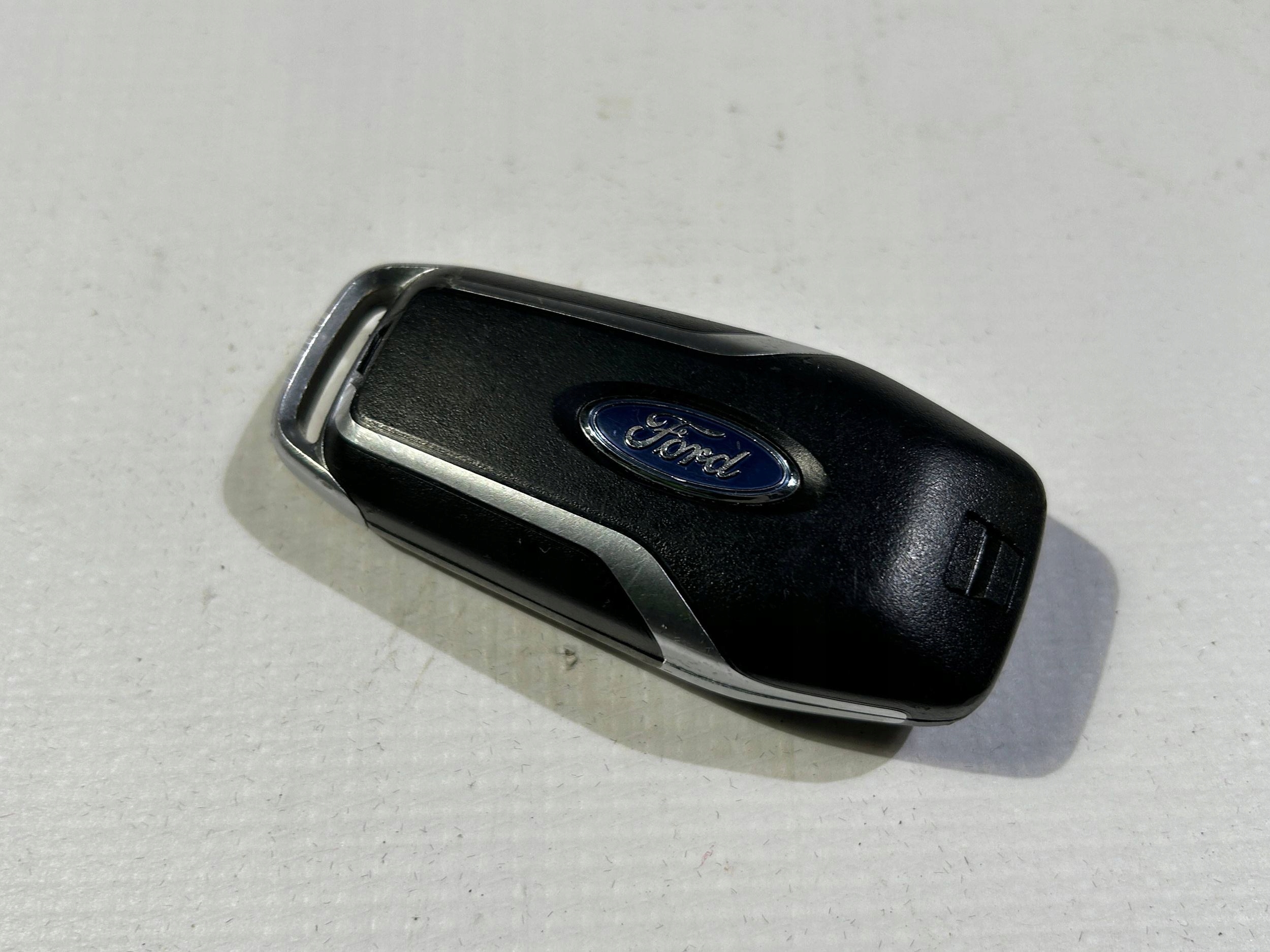 Clé pilot zdalne odpalanie Ford Explorer V 2016
