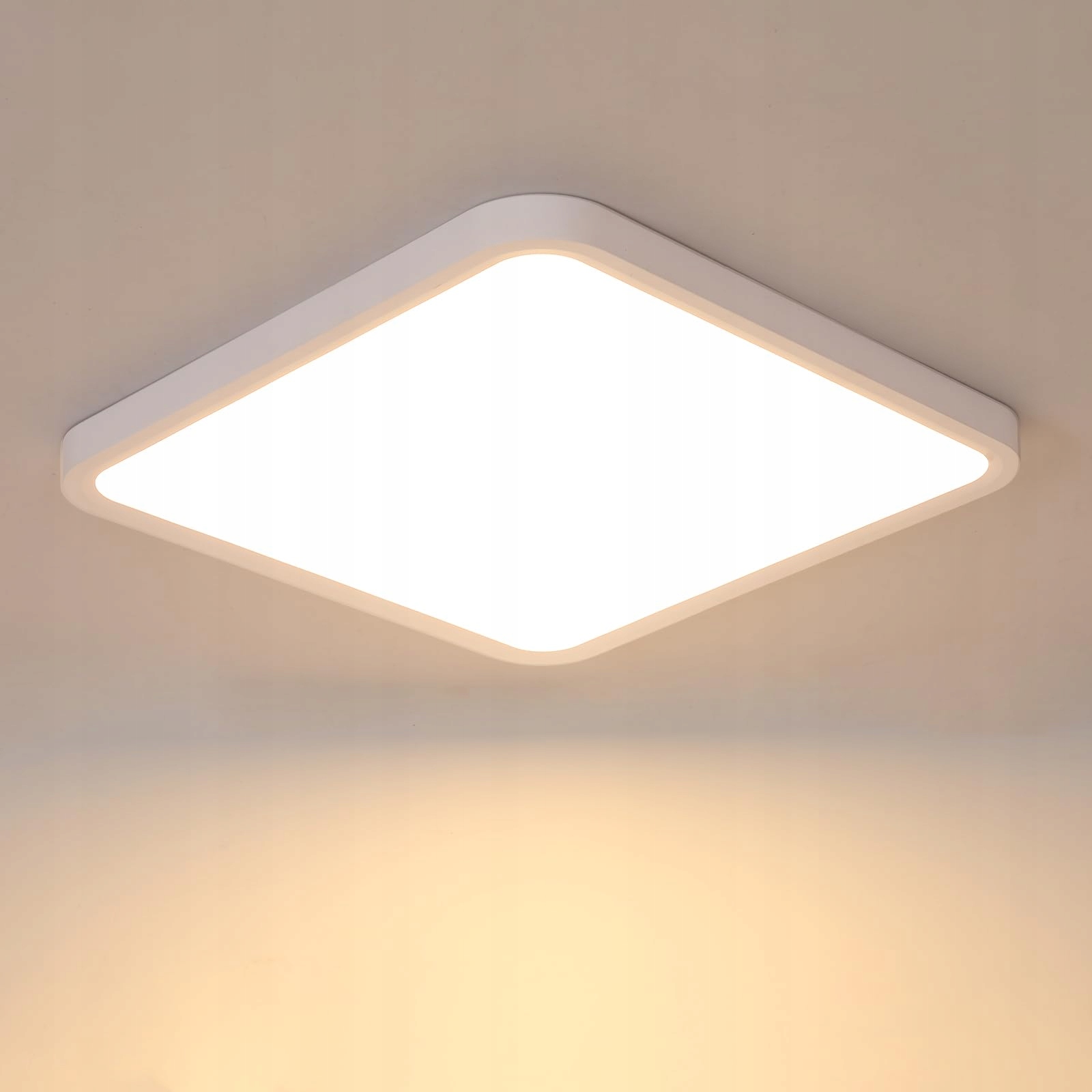 Lampa Sufitowa Plafon Led Biała Łazienkowa Nowoczesna Kwadrat 3000K IP44