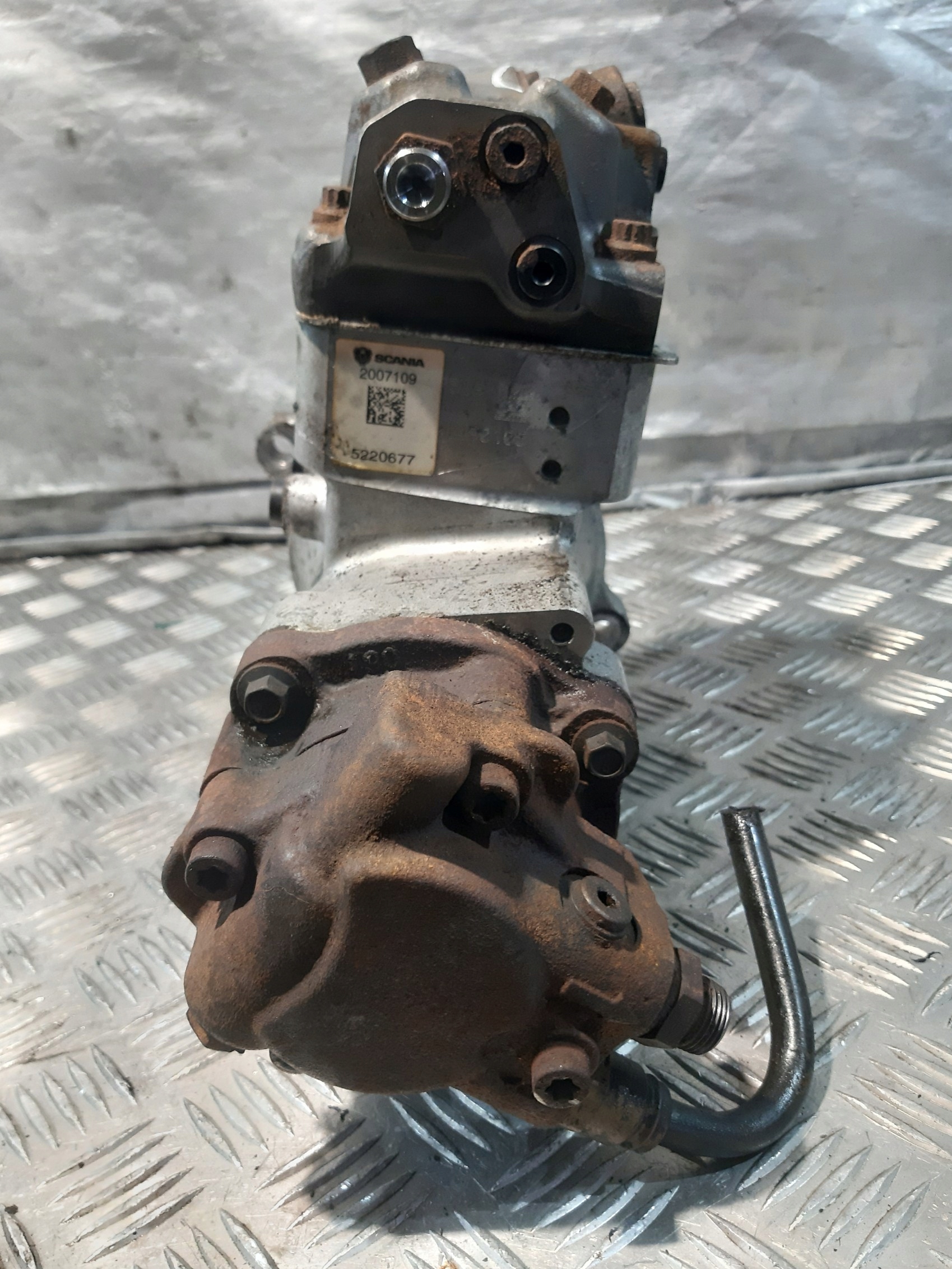 injection pump SCANIA 2007109