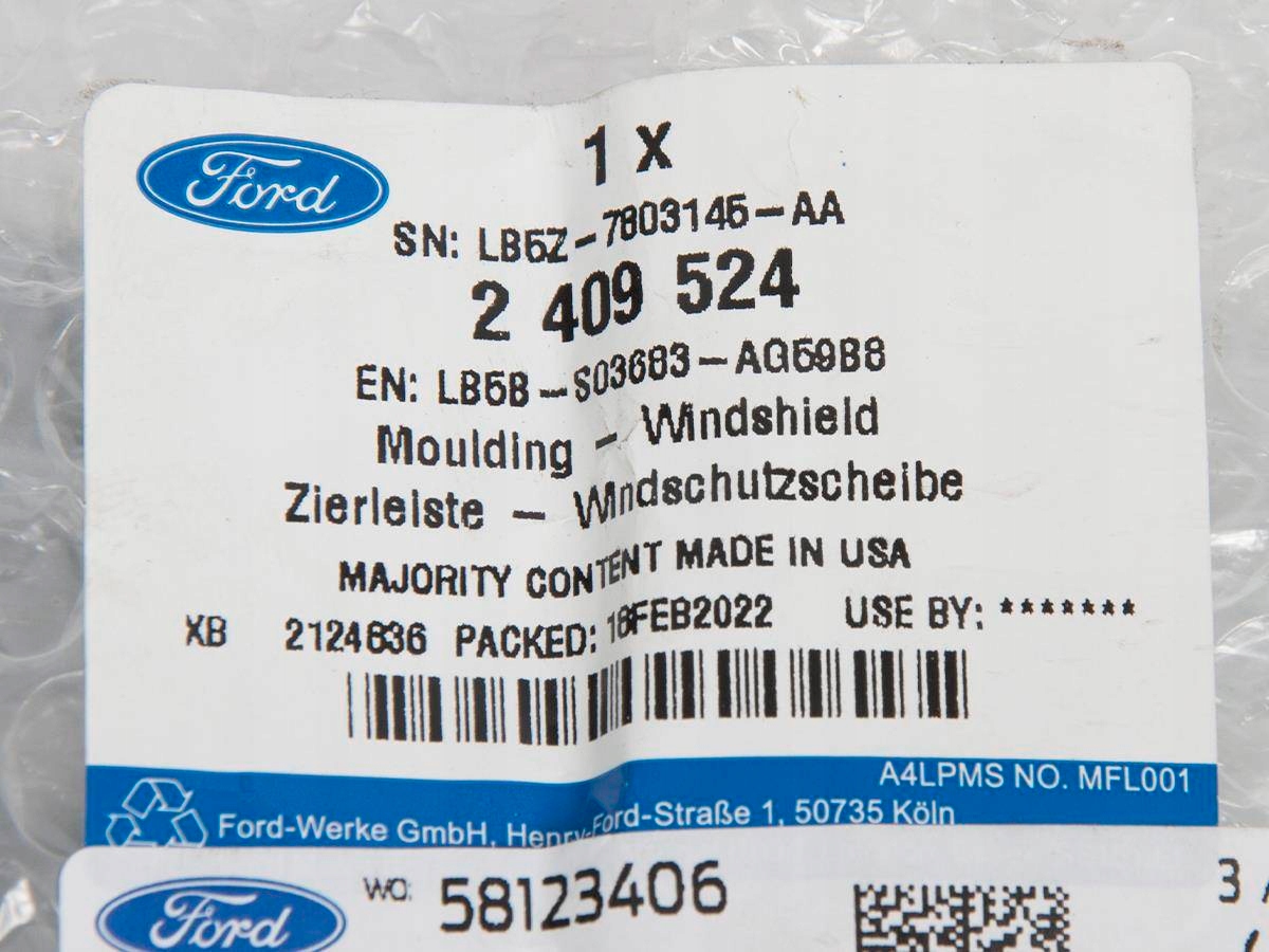 LISTWA ZEWNĘTRZNA LEWA SŁUPKA ''A'' EXPLORER 20- Typ samochodu 4x4/SUV Samochody osobowe