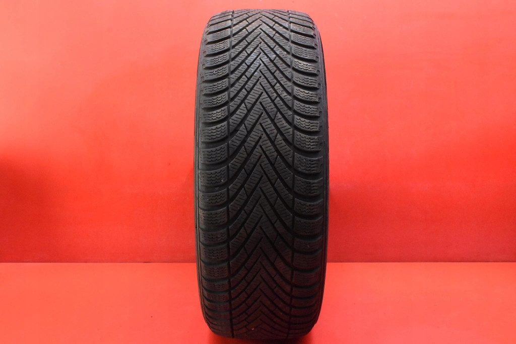 tyre tyres 2 SZT PIRELLI ZIMA 215/55/17 24R