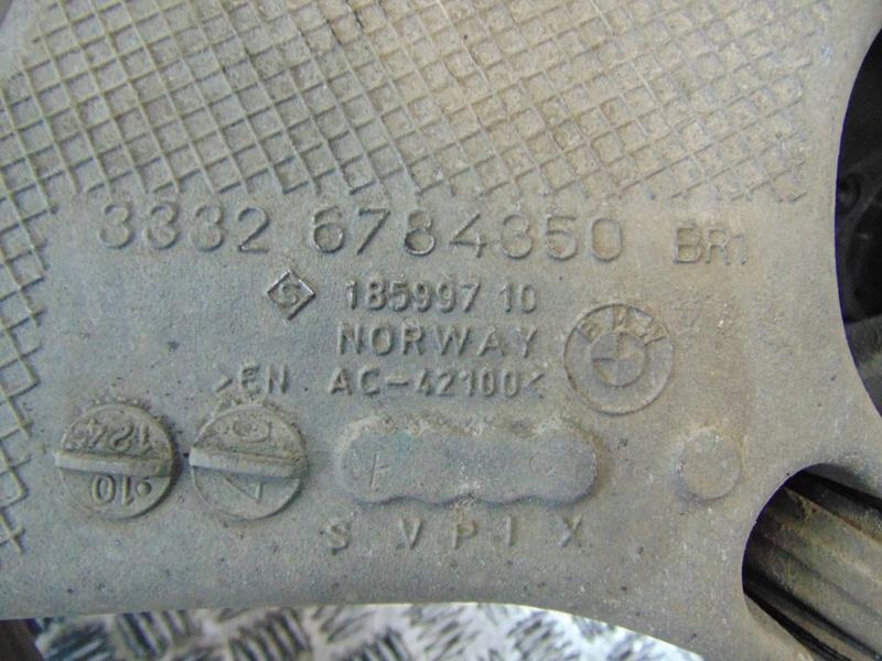 ZAWIESZENIE TYLNE TYŁ BMW 5 F10 3.0 D Typ samochodu Samochody osobowe