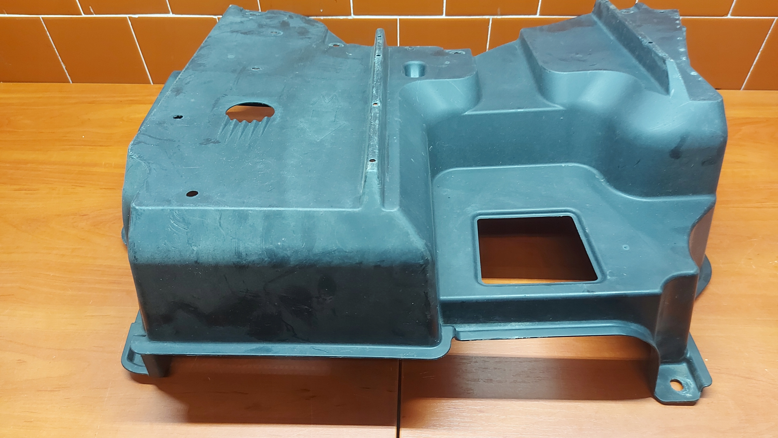 cover below bumper chassis rear rear part TOYOTA COROLLA E16 E18 12-18