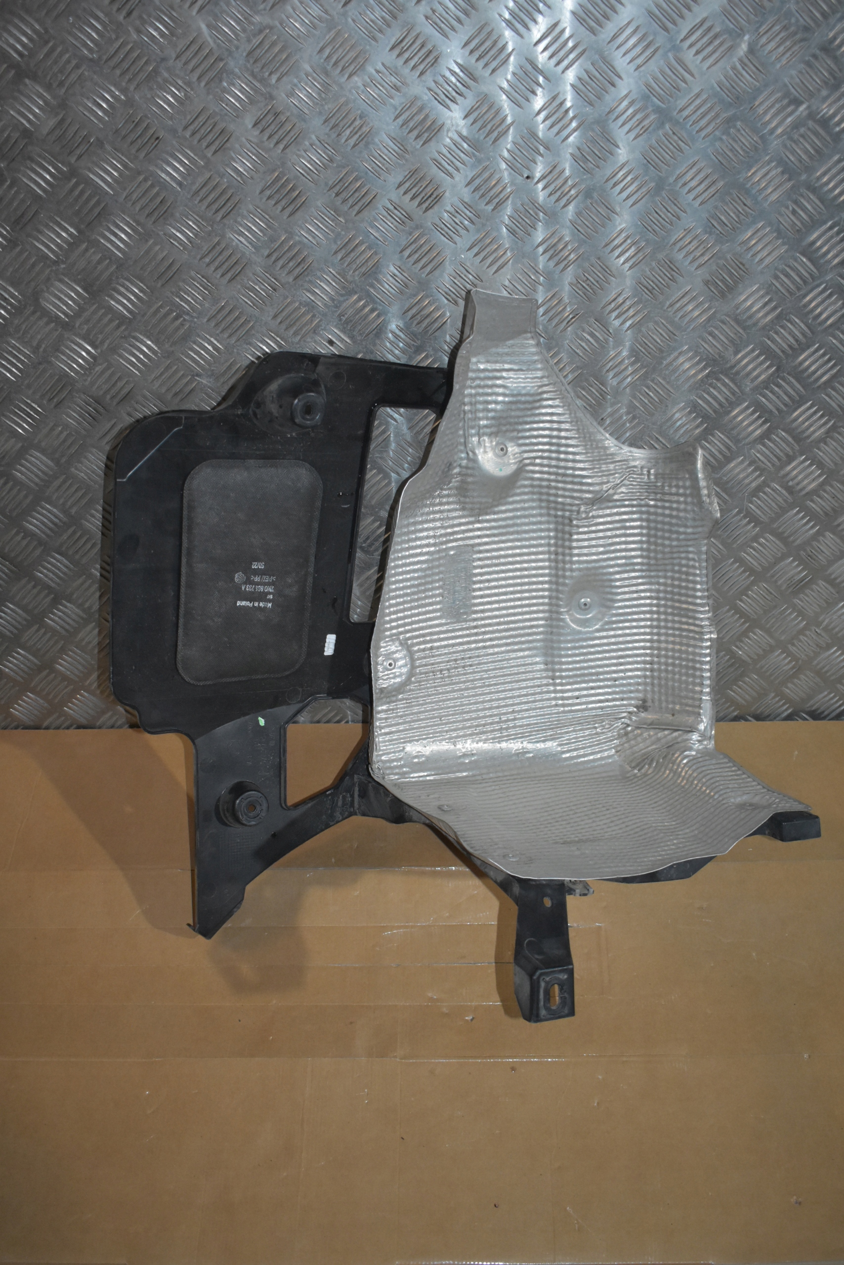 IDEALNY bumper bracket right PORSCHE PANAMERA 971 1