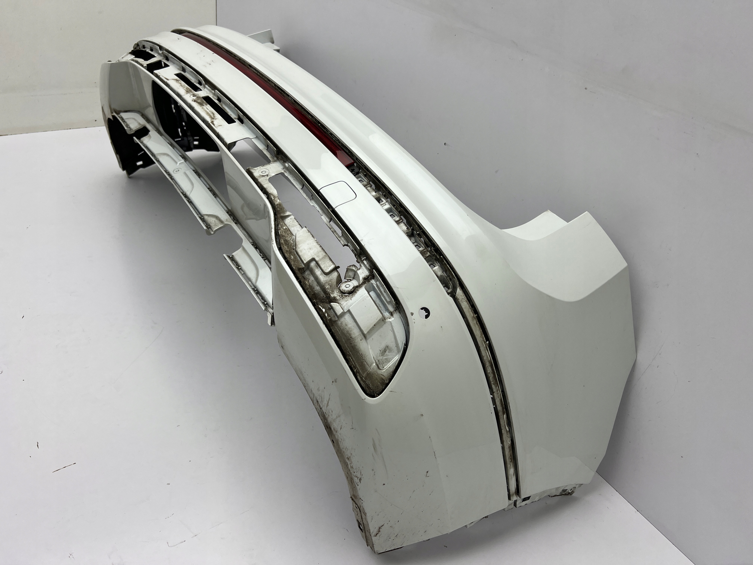 VW TIGUAN II ALLSPACE 5NN LIFT R-LINE ZDERZAK TYLNY TYŁ PDC ORYGINAŁ 20-24 Typ samochodu Samochody osobowe