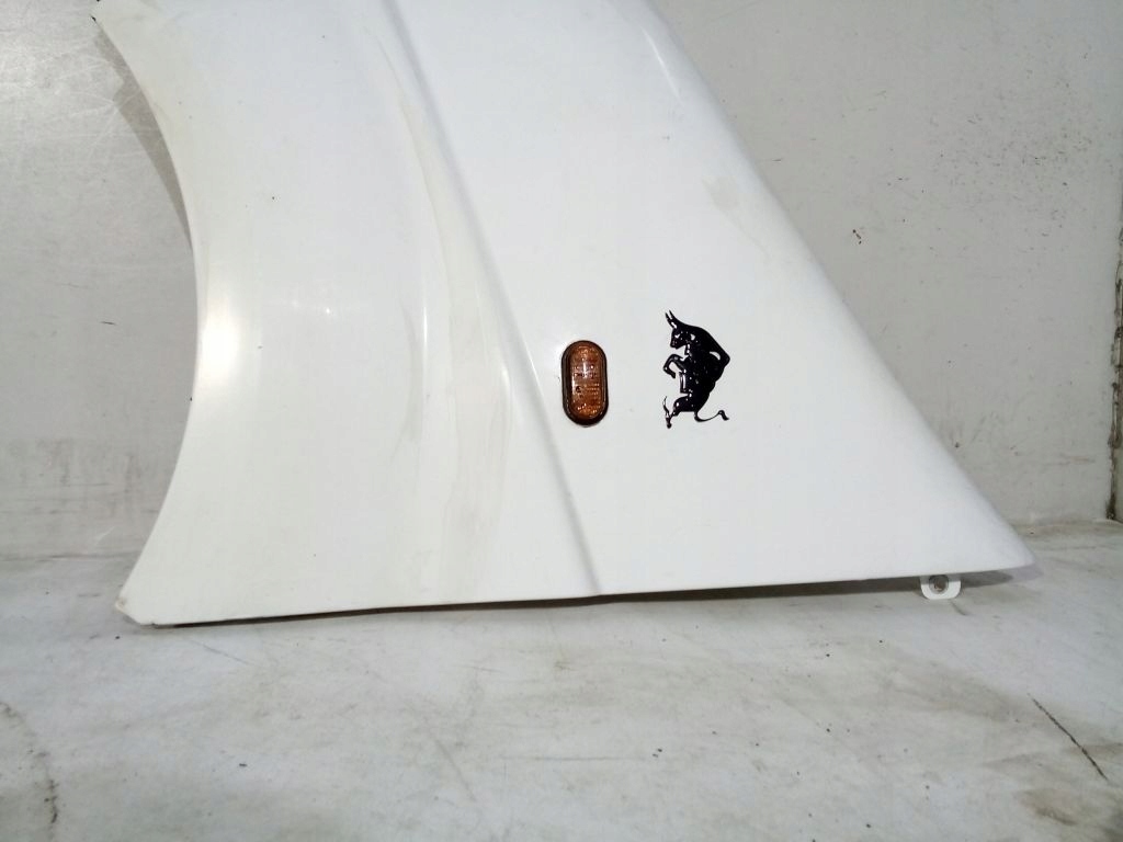 Nissan Primastar fender left OD31