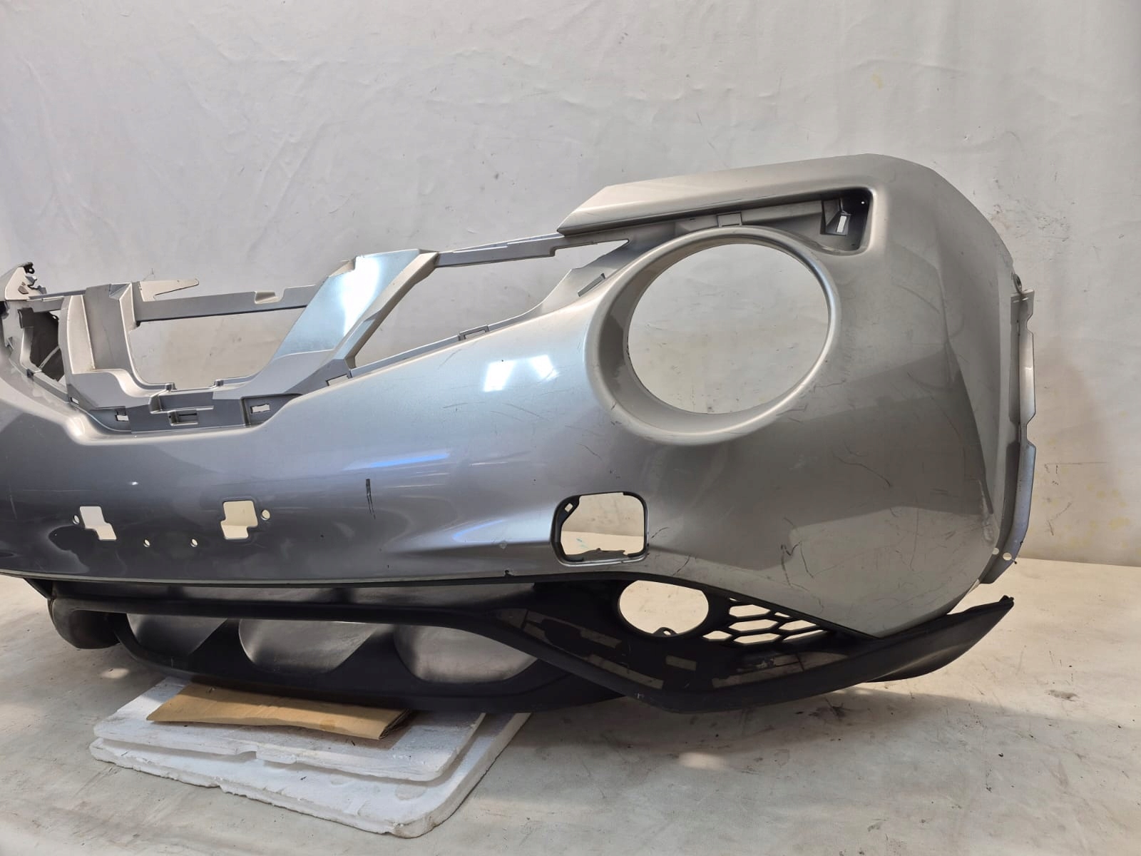 NISSAN JUKE and 1 LIFT 14-19 bumper front front