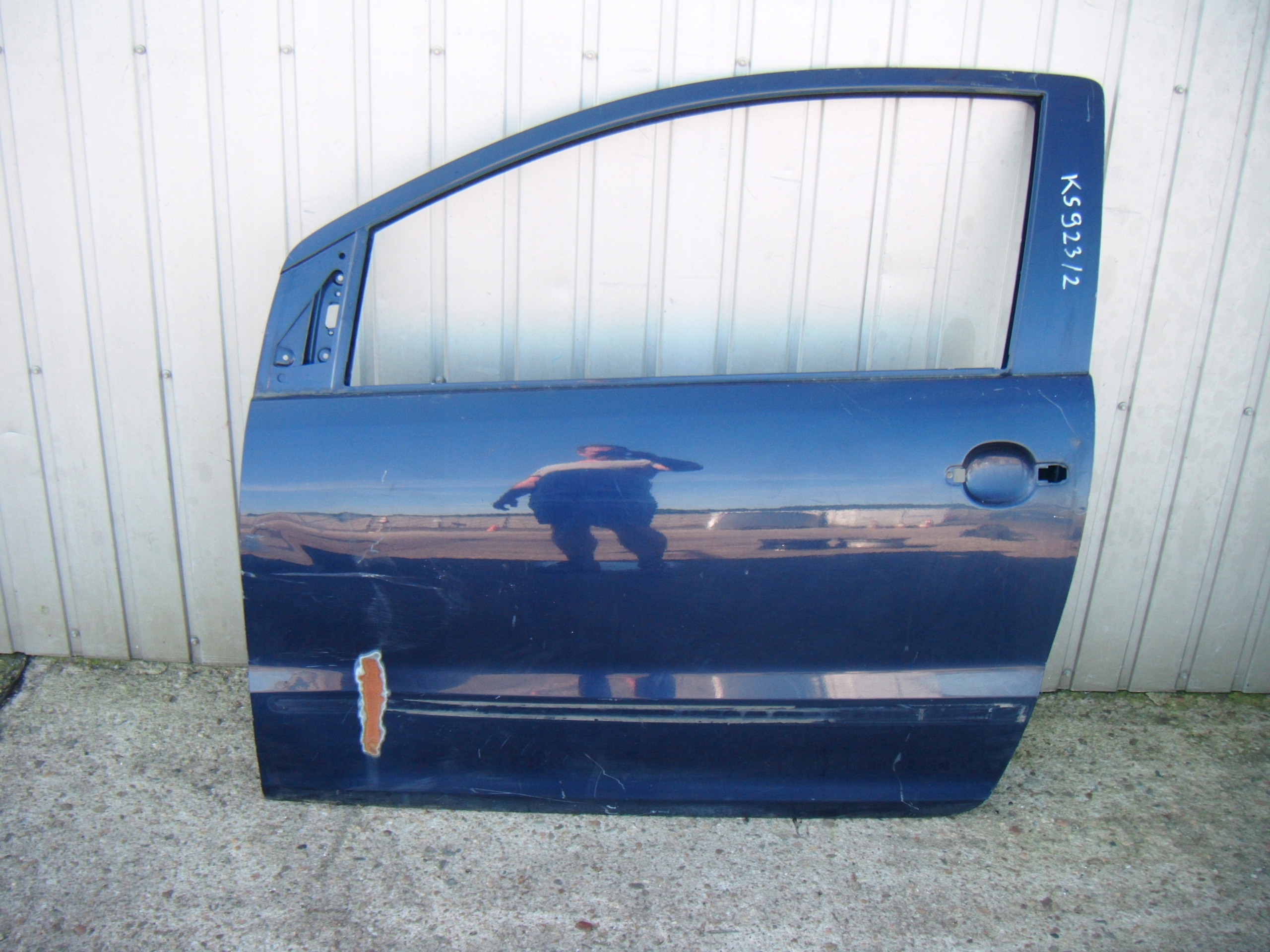 VW FOX 3D DRZWI LEWE PRZEDNIE