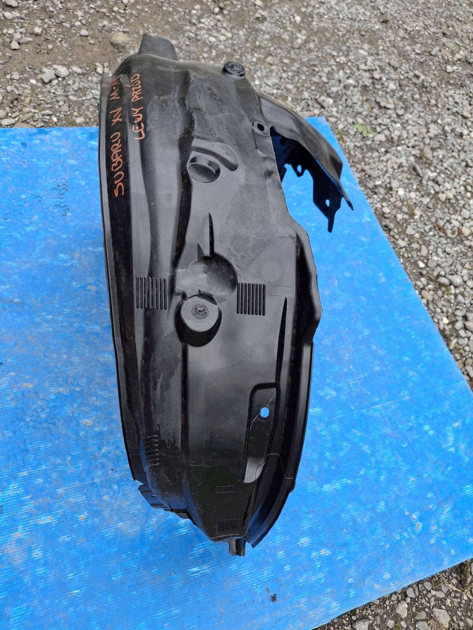 mudguard front left SUBARU XV 2011R->