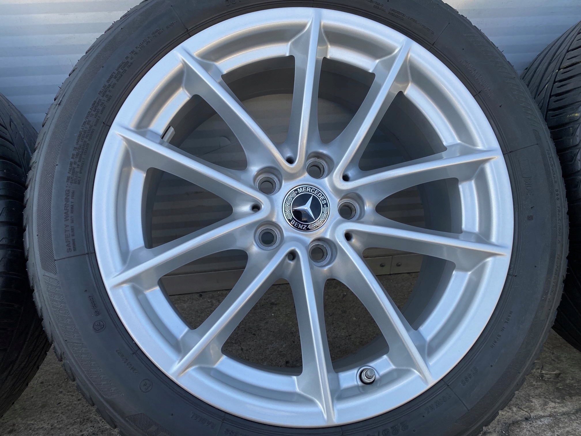 KOŁA LETNIE MERCEDES W204 W203 CLK SLK 225/45/17 Bridgestone 2018 Rodzaj opon Letnie