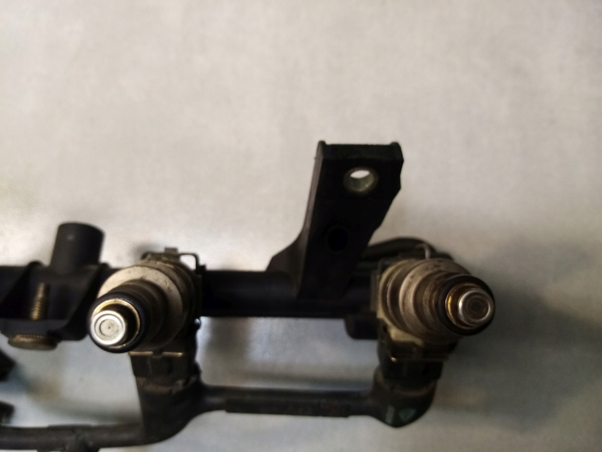 Kraftstoffverteiler Einspritzleiste XSARA 1.4 9623488380