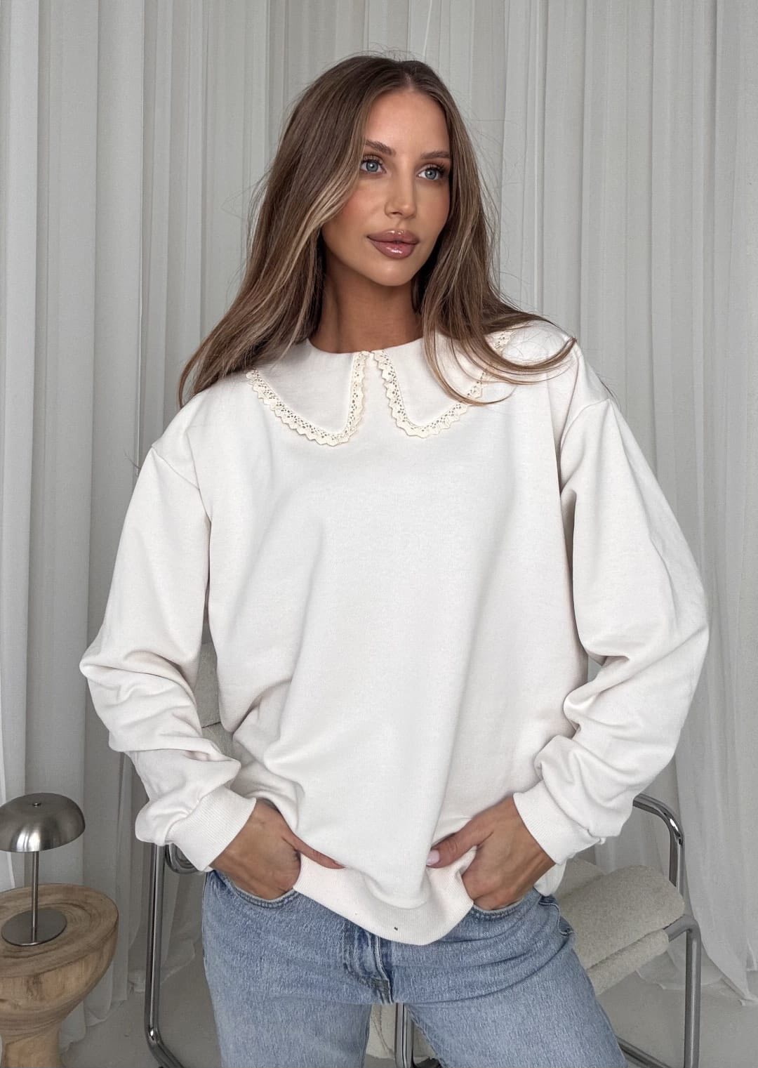 Oversize Mikina Elegantní S Smetanovým Límečkem