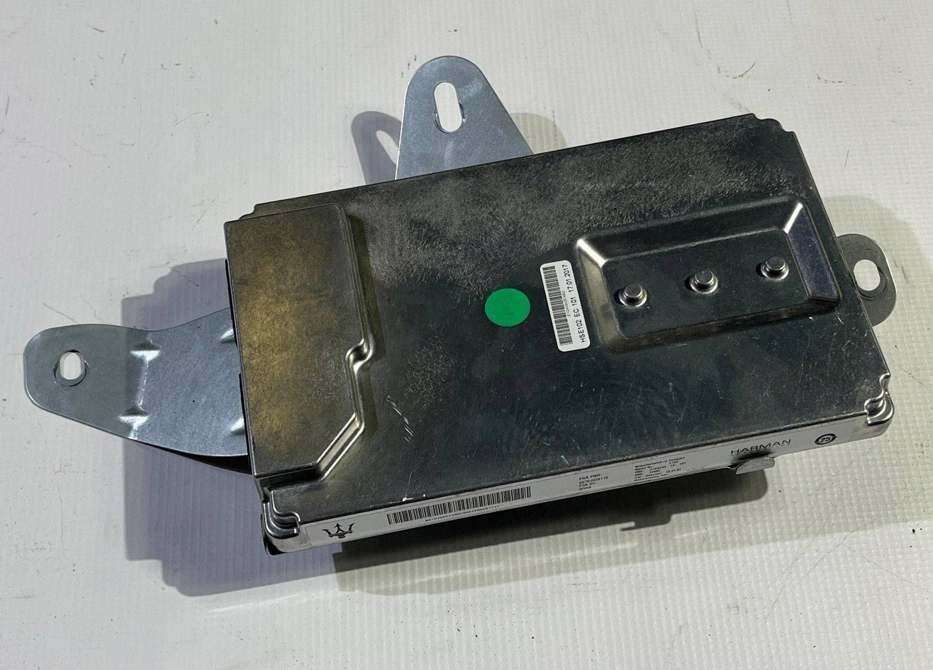 amplifier module audio Maserati Levante 06701025110
