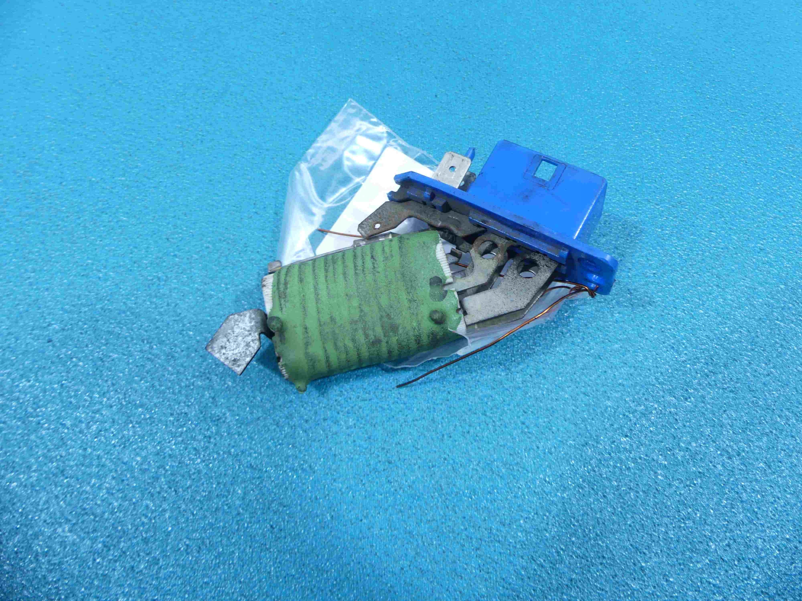 OPORNIK REZYSTOR OPORNICA SAAB 9-3 93 I 98-02