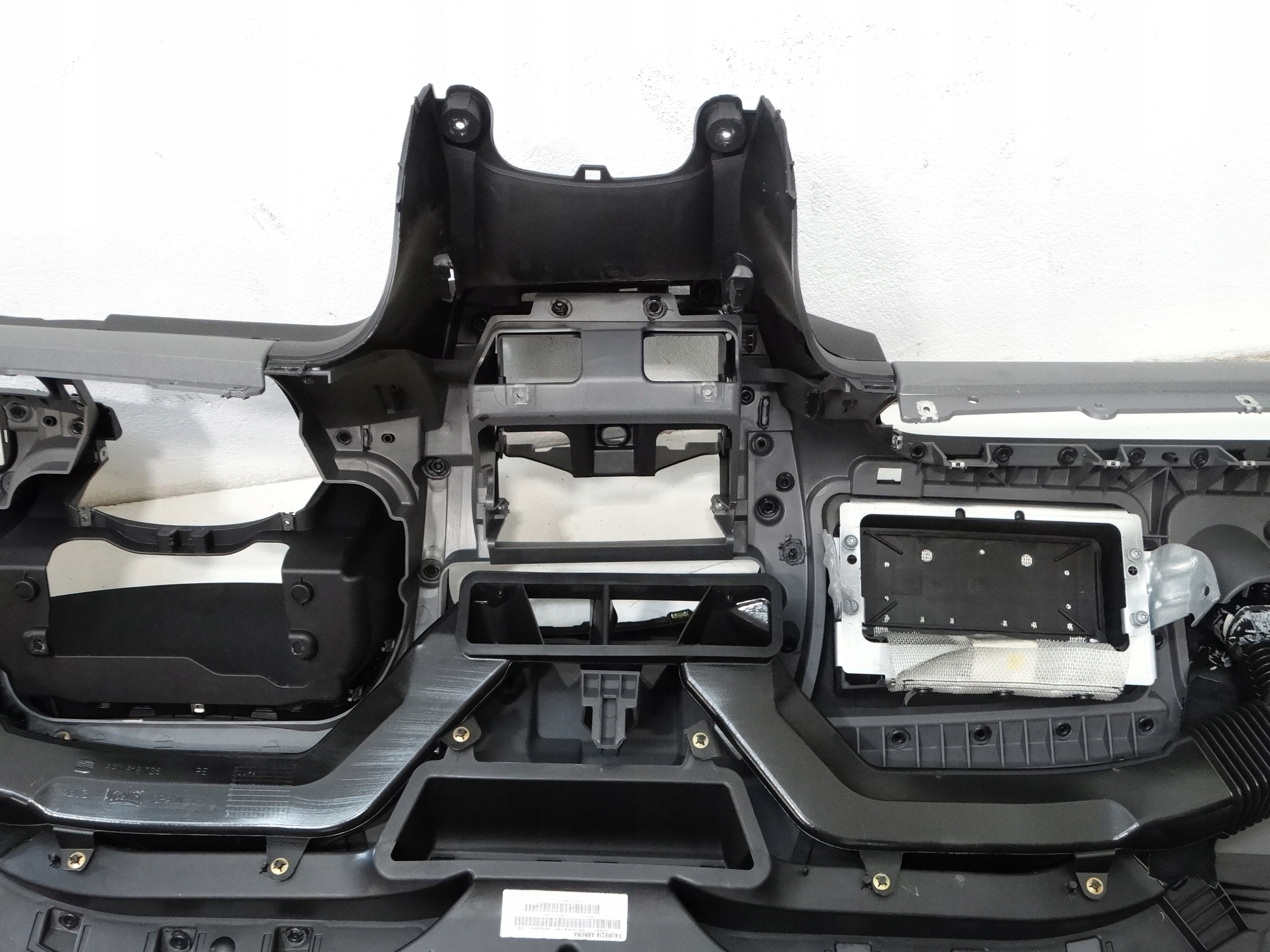 dashboard instrument panel console cockpit SEAT ALTEA TOLEDO III 5P0819728