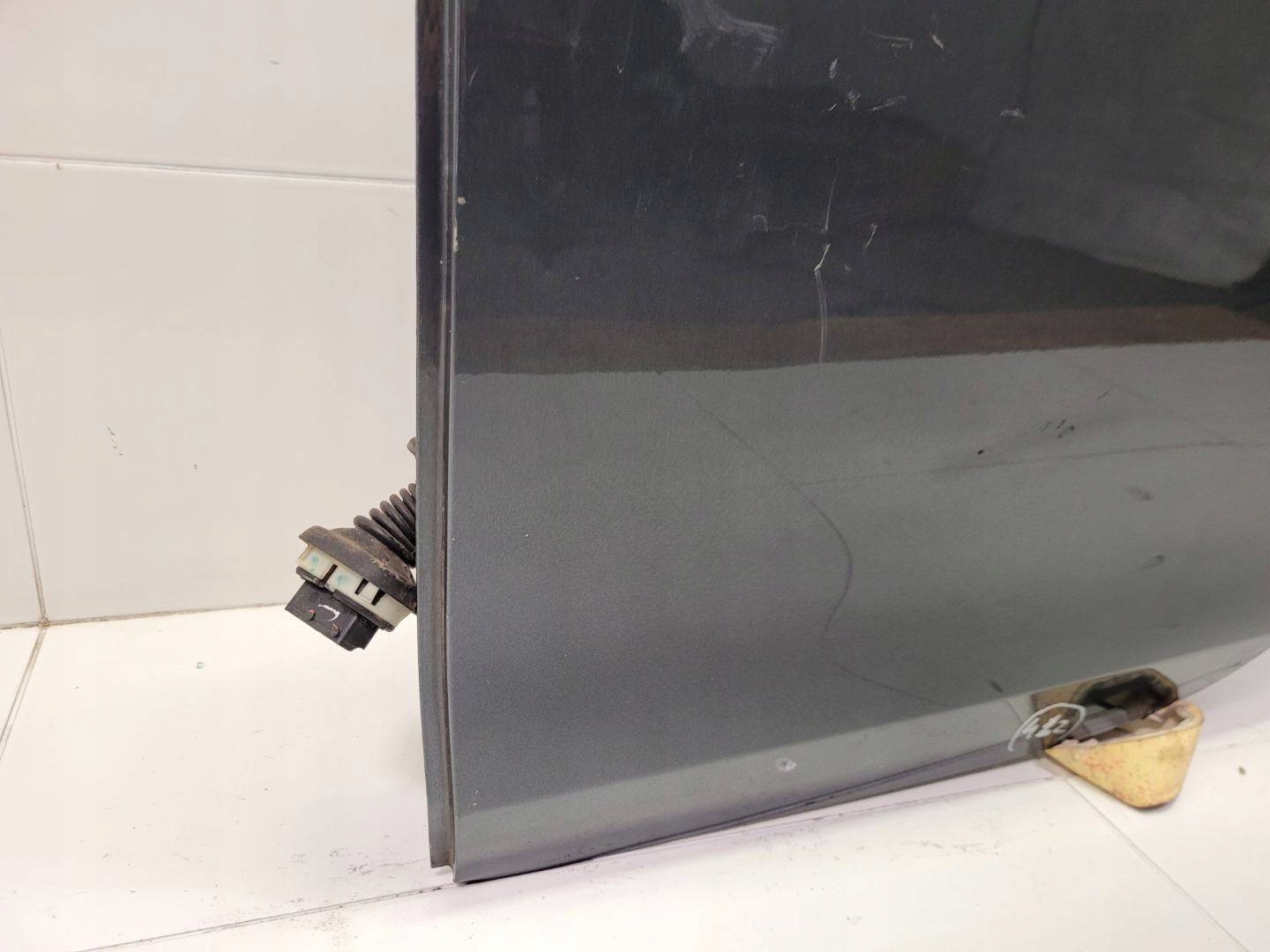 door rear part left side Peugeot 208 2015