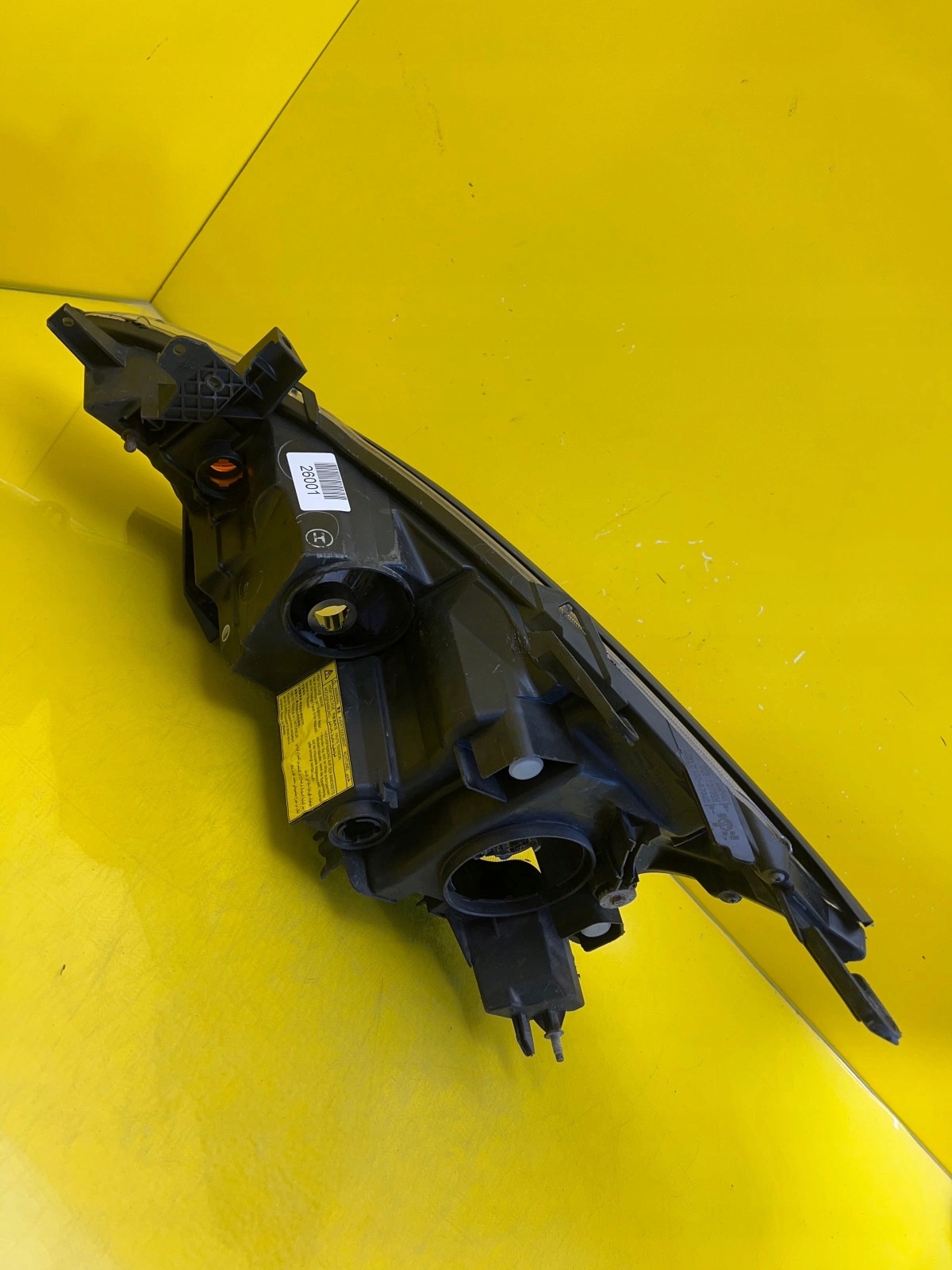light right front Mitsubishi Grandis 03-11 Xenon