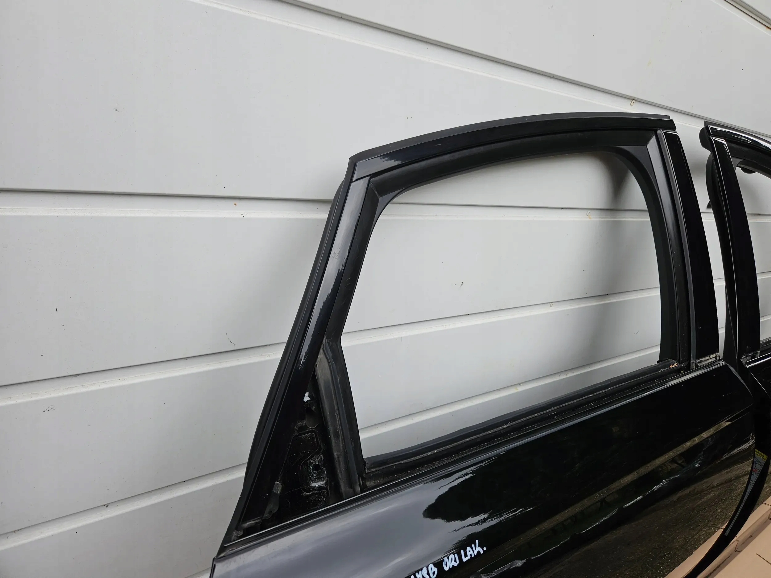 door right rear part right rear. AUDI A6 C7 LY9B sedan