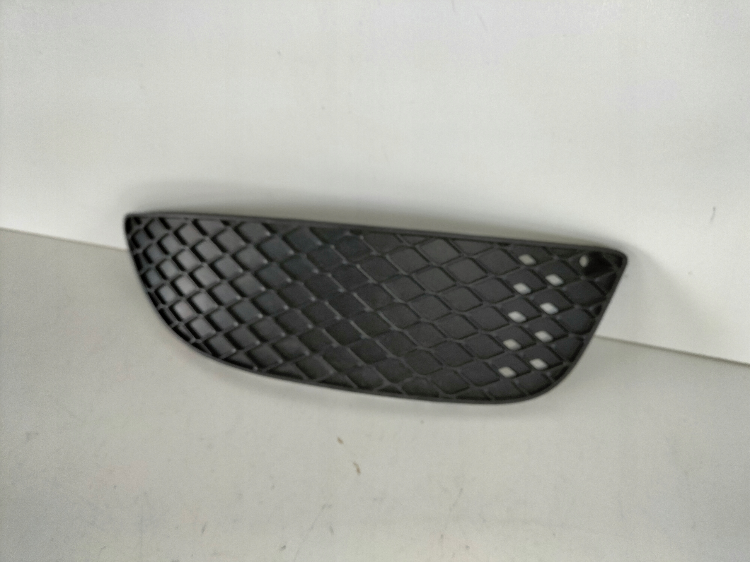 GRILL LÜFTUNGSGITTER DER STOSSSTANGE RECHTS MITSUBISHI LANCER 07