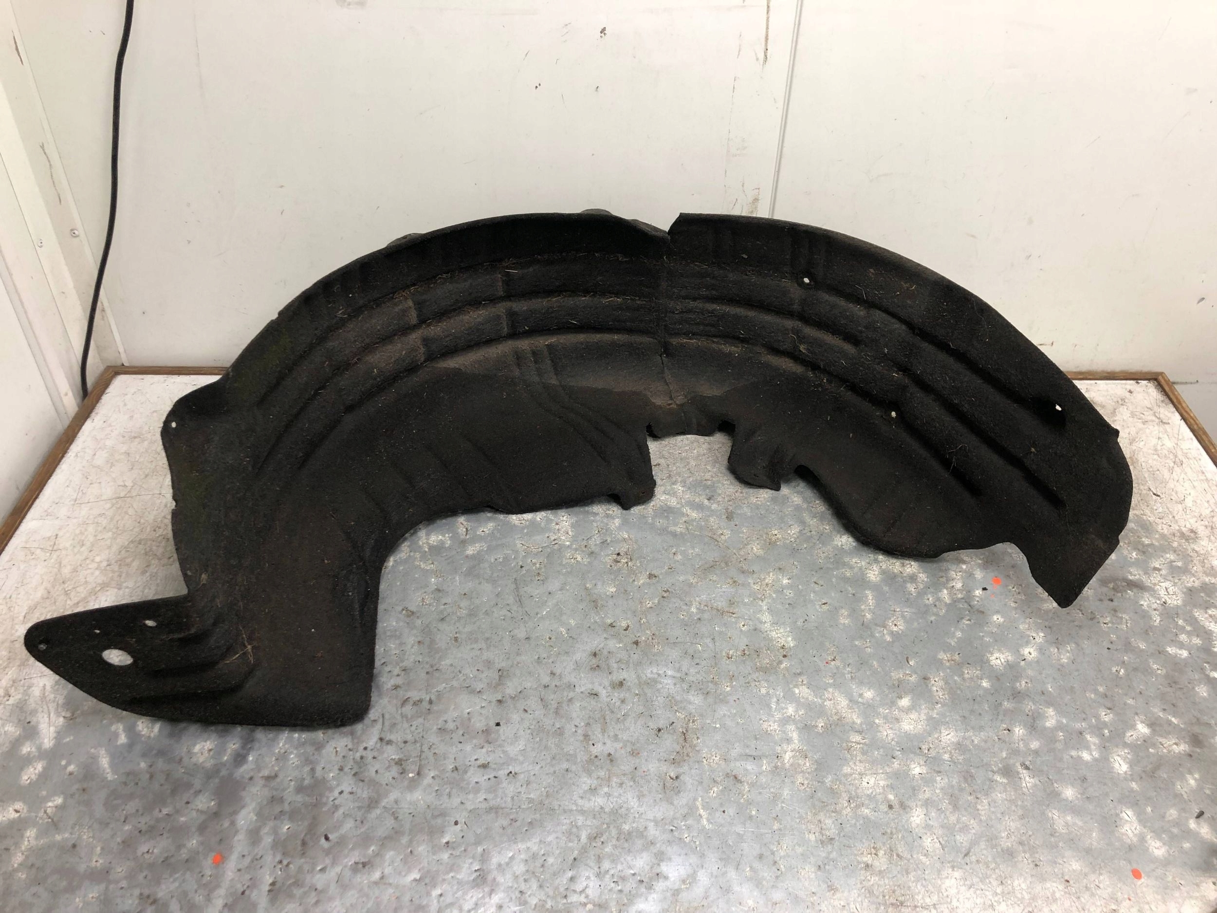mudguard right rear part FORD FOCUS MK4 KOMBI