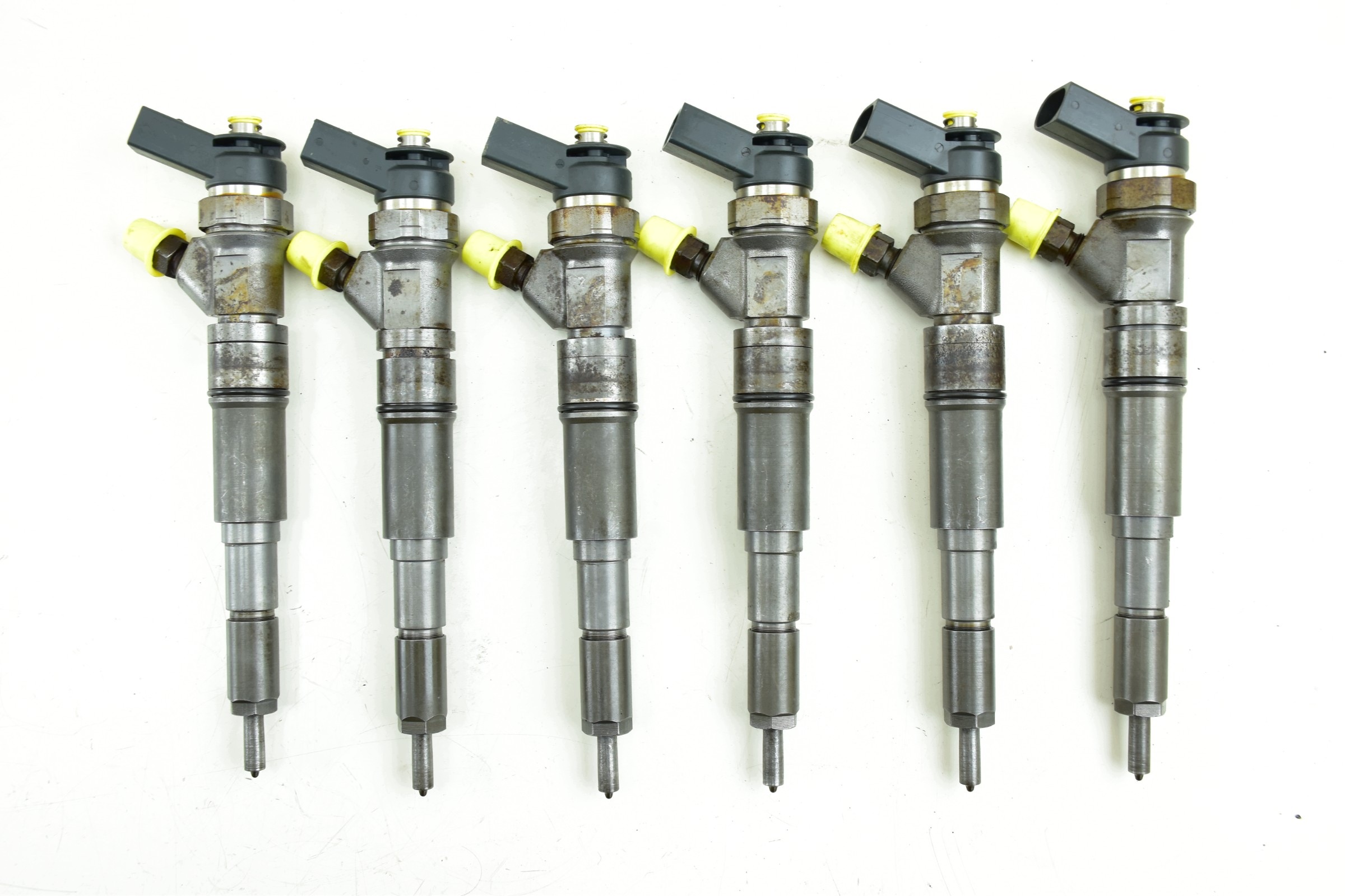 injecteur BMW E46 E60 E65 E53 2.0D 3.0D 7789661 0445110131
