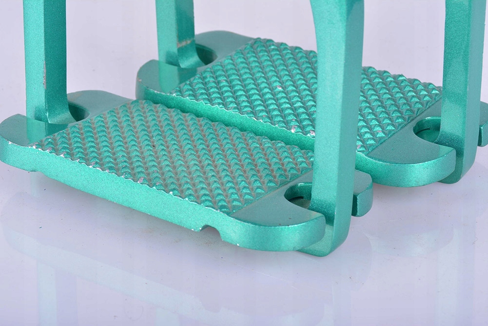 STRZEMIONA ALUMINIOWE 12CM Kolor dominujący odcienie zieleni