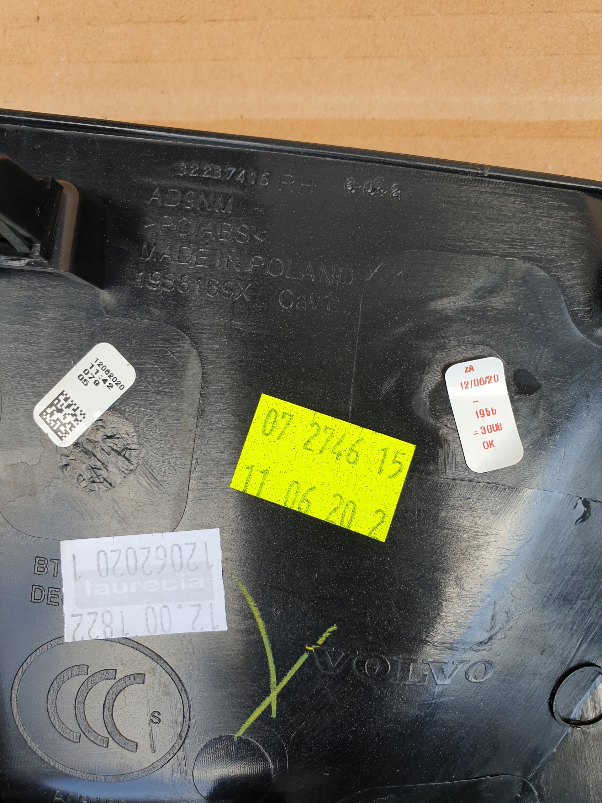 moulding door right front cover VOLVO XC40 OE