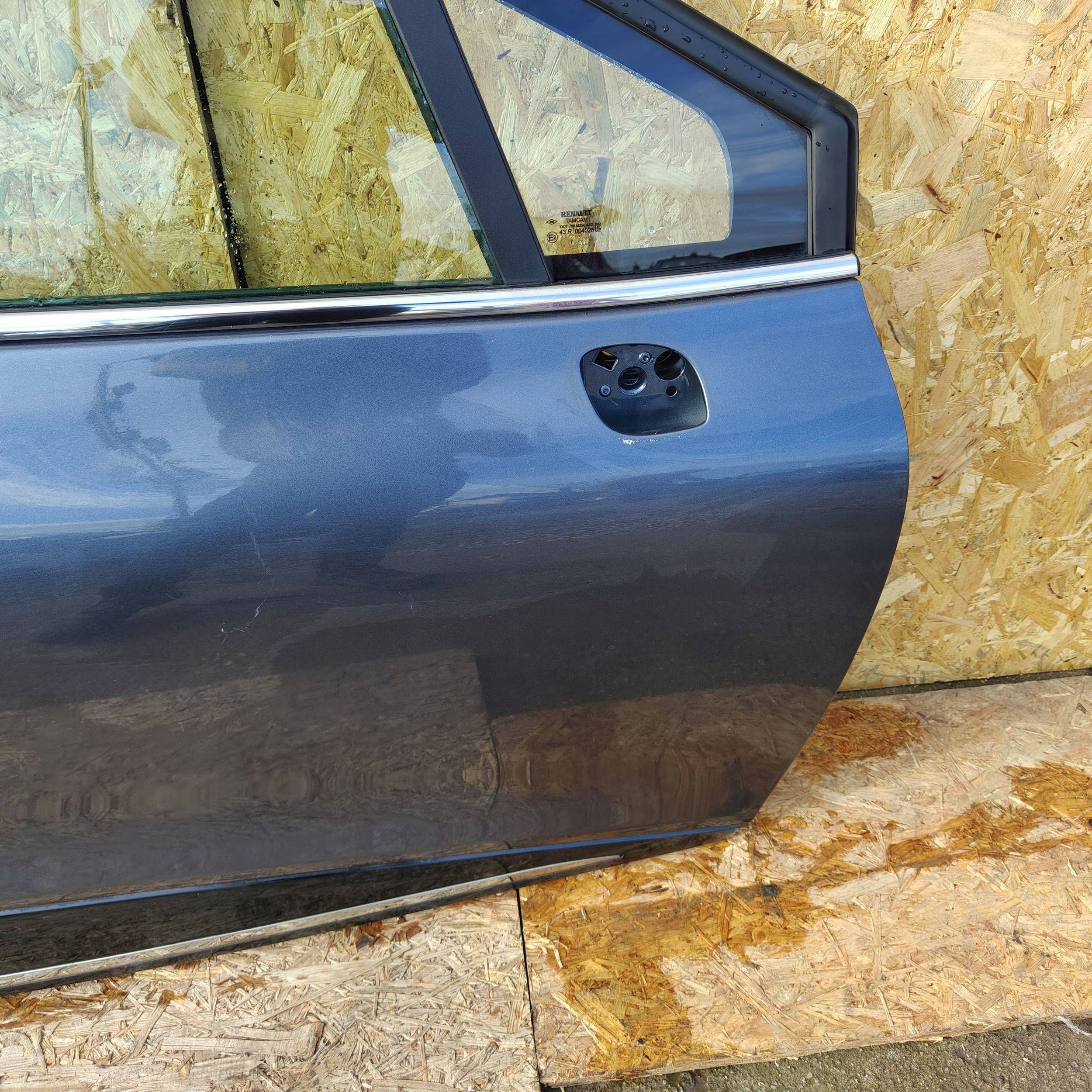 door front front side right Renault Clio IV