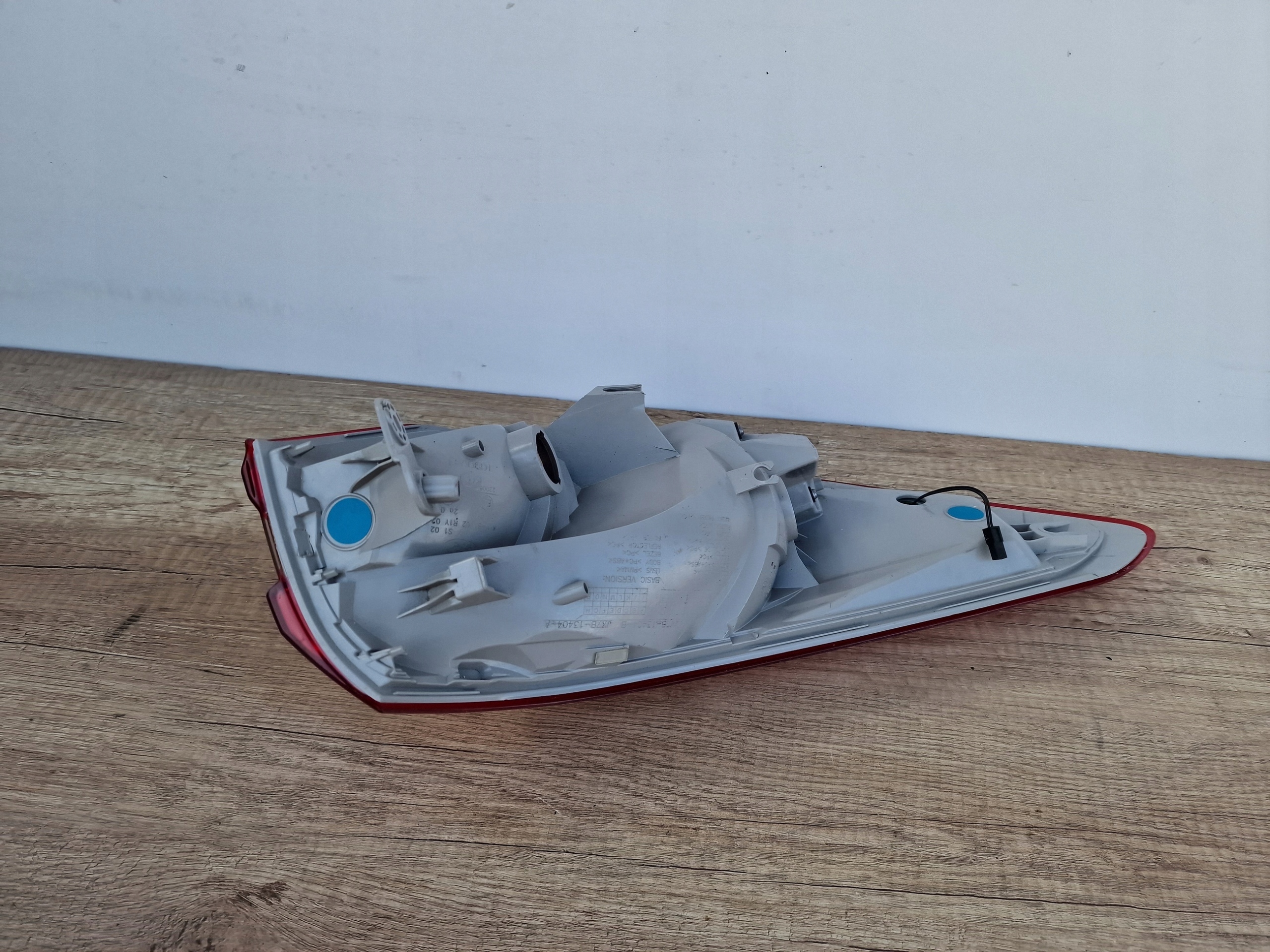 FORD FOCUS MK4 BERLINE DROIT FEUX PHARE AILE ARRIÈRE LED