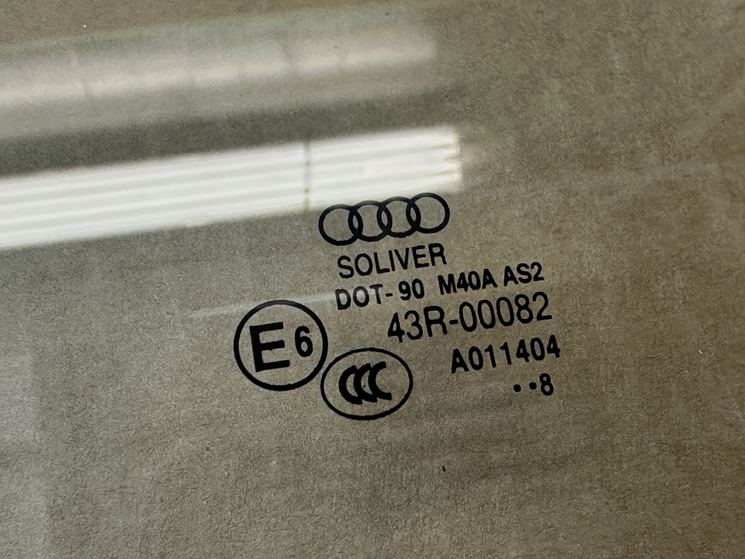 AUDI Q3 8U window left front 2018R