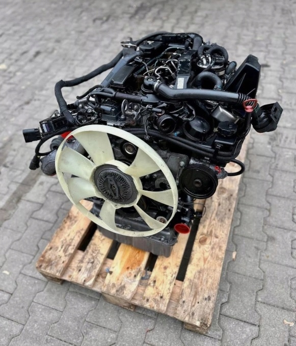 KOMPLETNY SILNIK SPRINTER 2.2 CDI A651.955 A651.956 BITURBO
