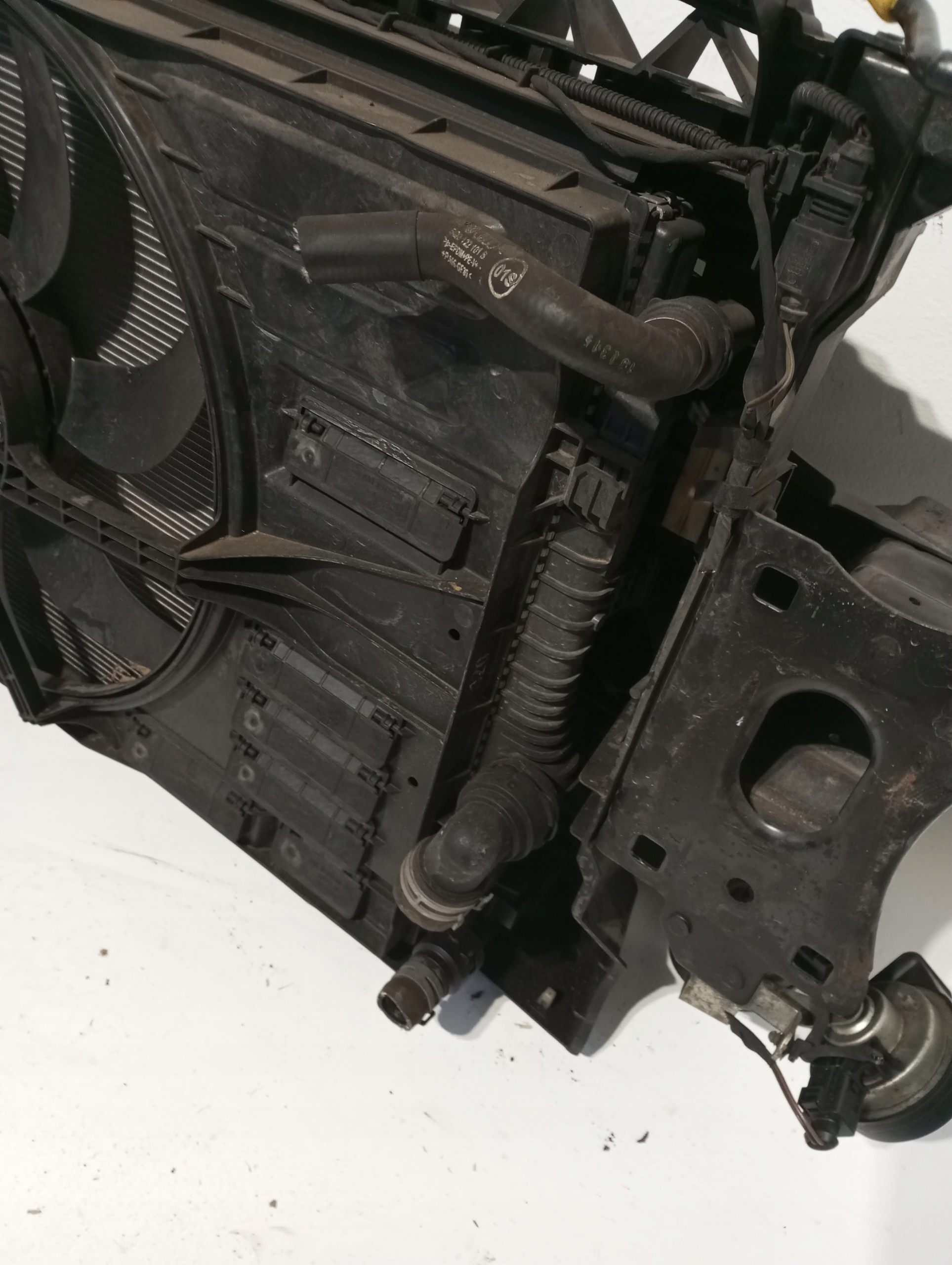 support panel for radiators CHLODNIE SEAT LEON 5F0 TDI