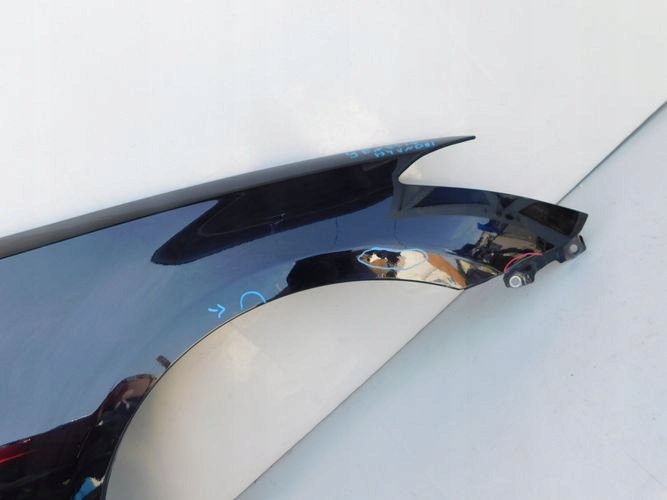 HYUNDAI GENESIS 13- fender right front front