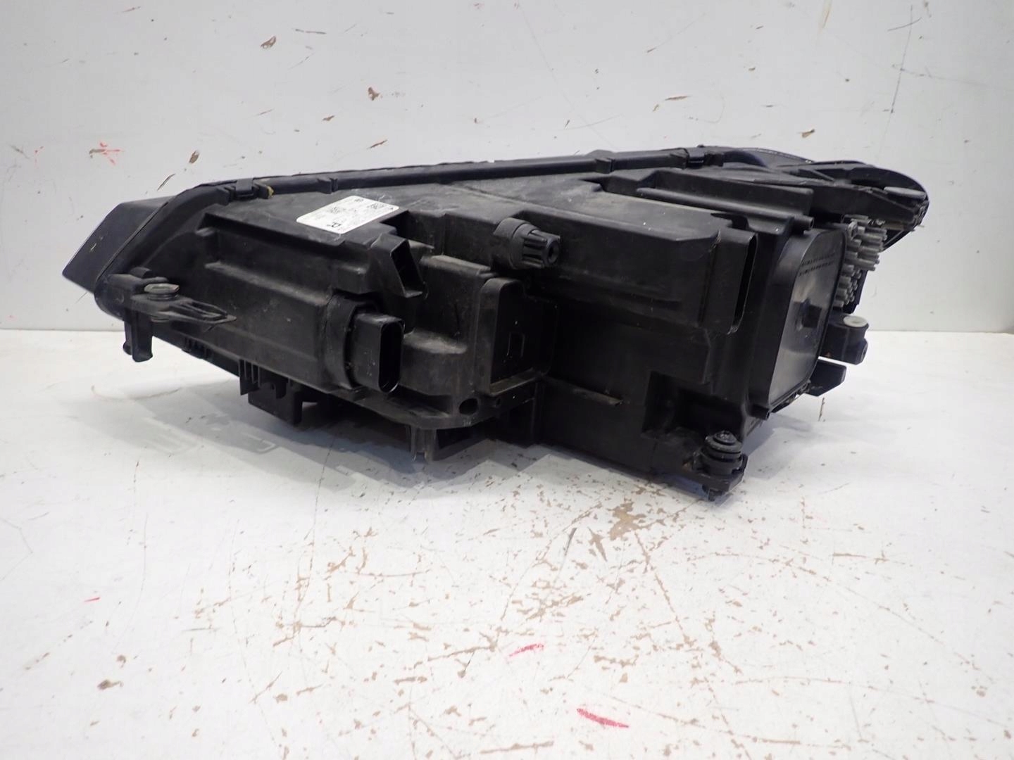 light front right VW TOURAN 2015- FULL LED 5TB