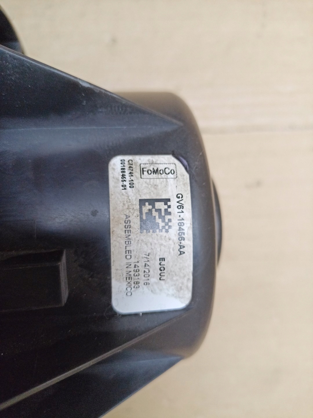 ventilátor klími Ford Escape 3 C520 facelift 2017 GV61-18456-AA