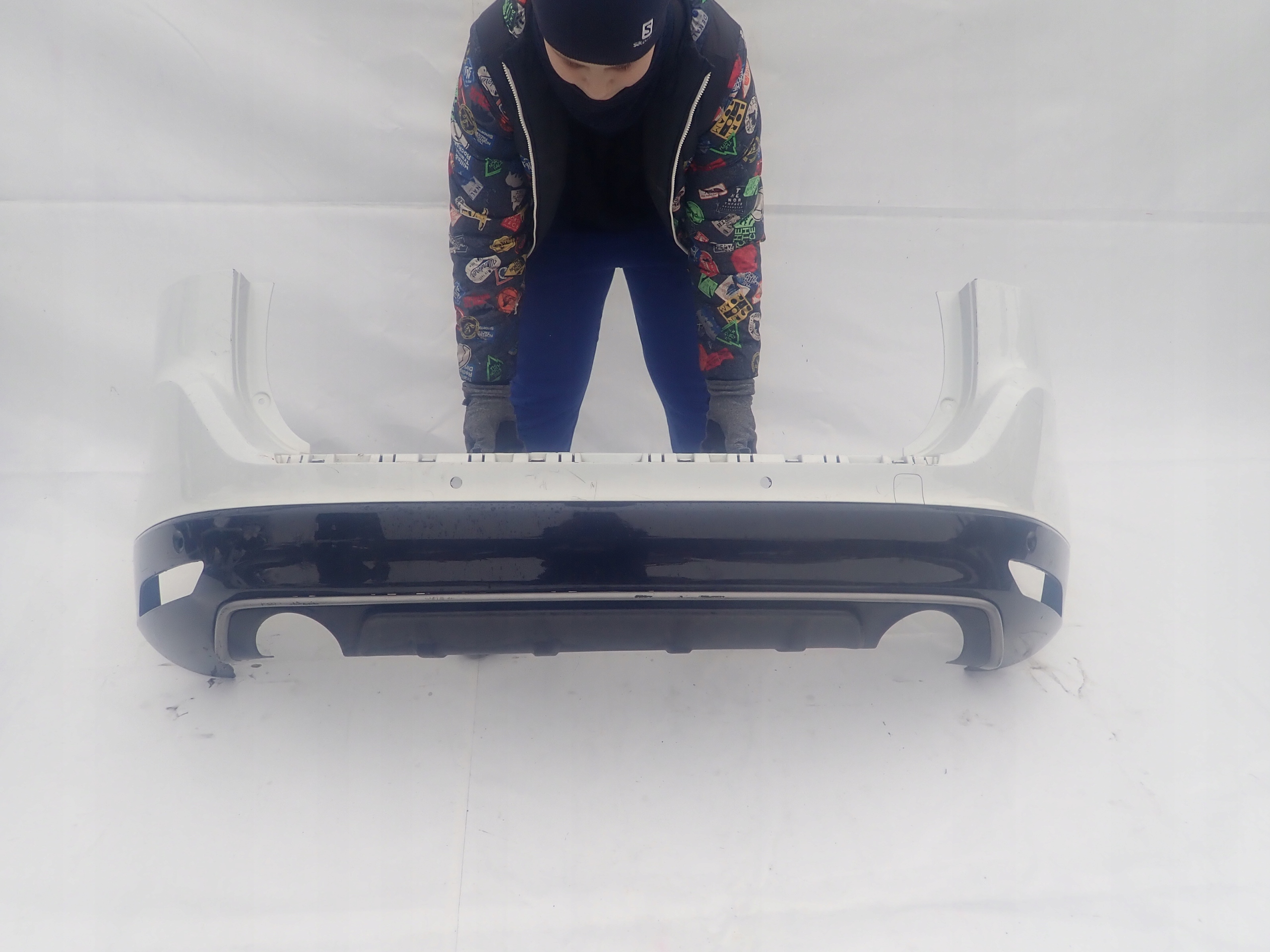 VOLVO XC60 LIFT 13-17 R-design bumper rear part PDC