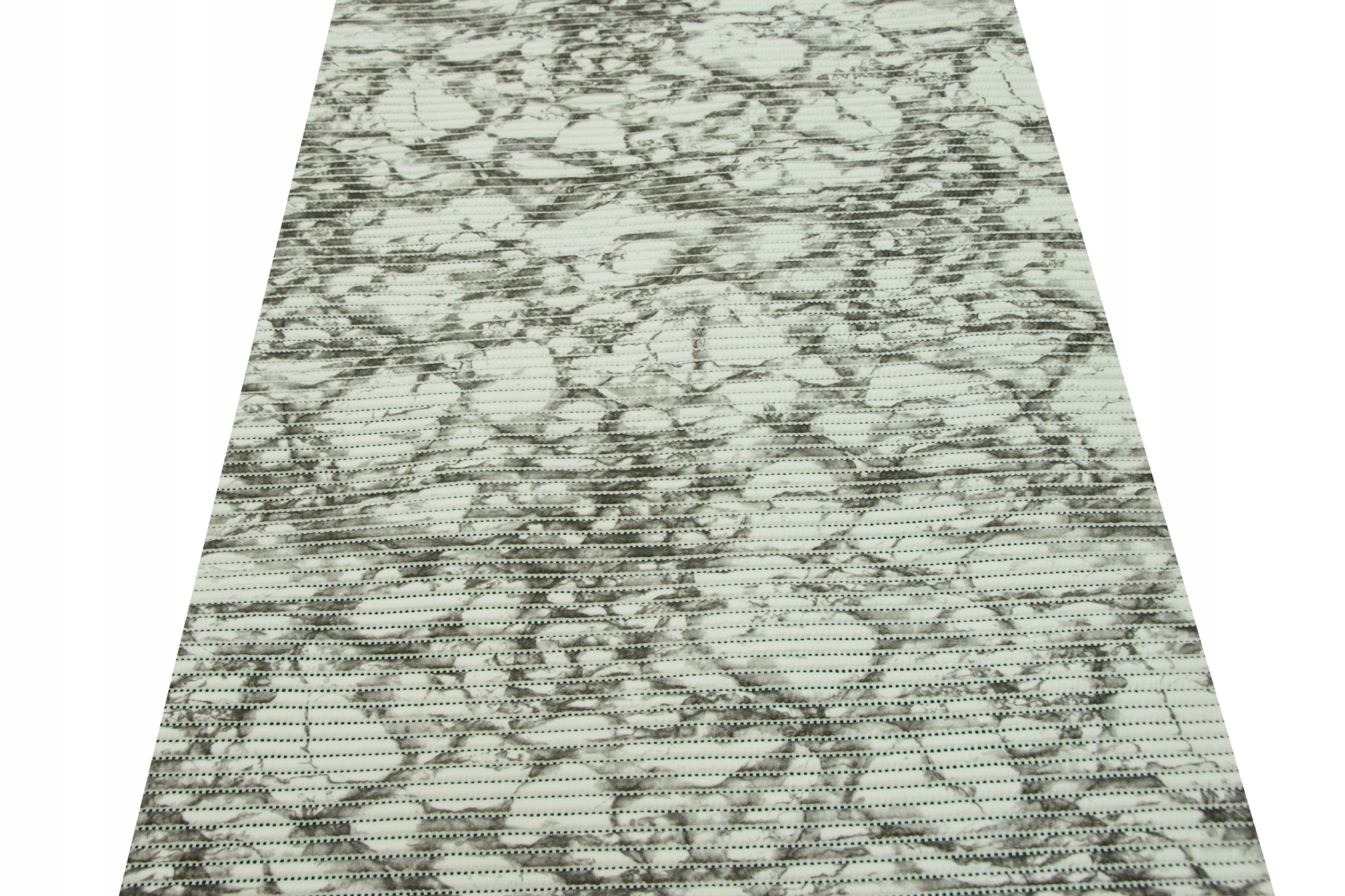 MATA ŁAZIENKOWA POD PRYSZNIC I WANNE 65cm