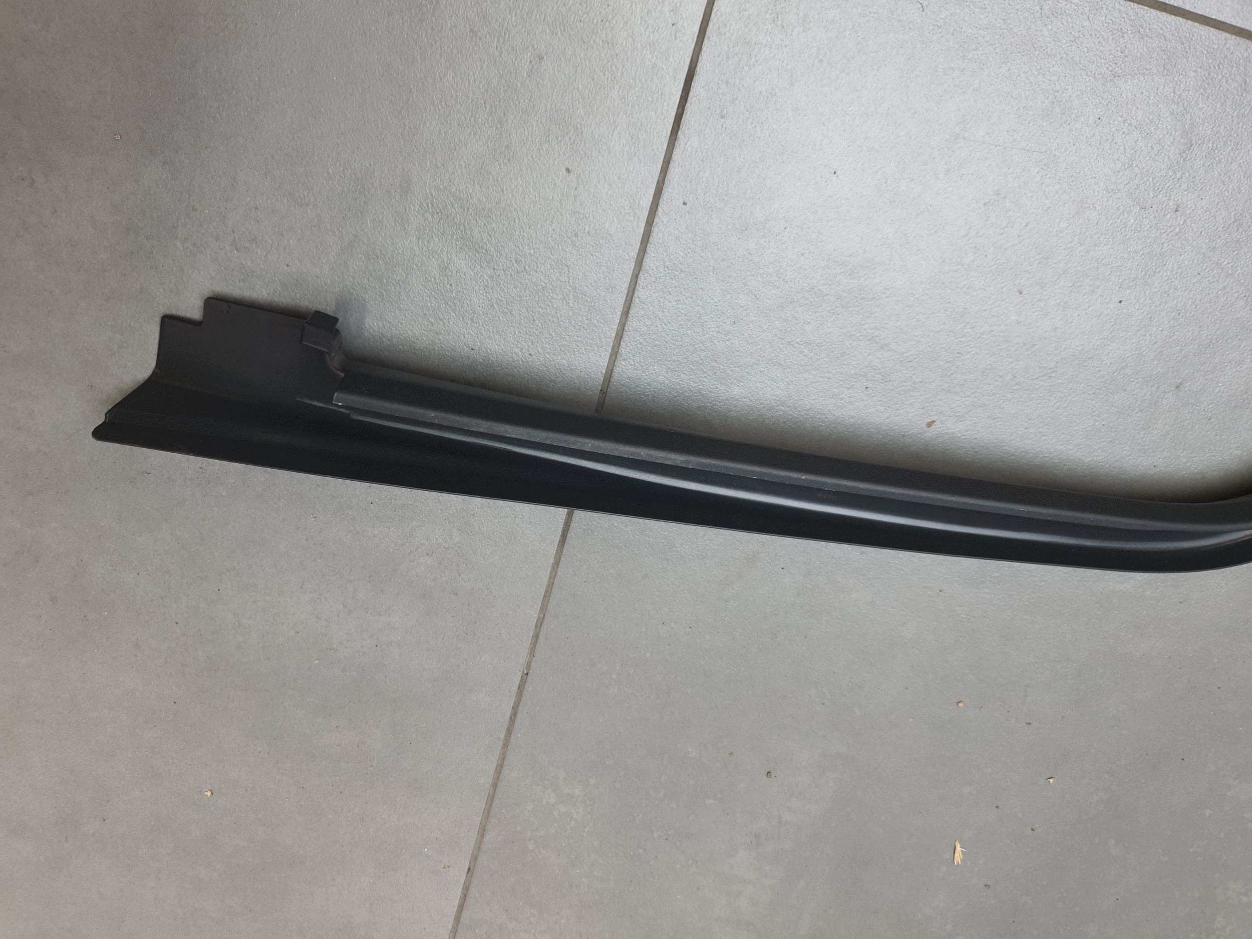 Audi SQ6 e-tron frame cover door right rear part 85H867672