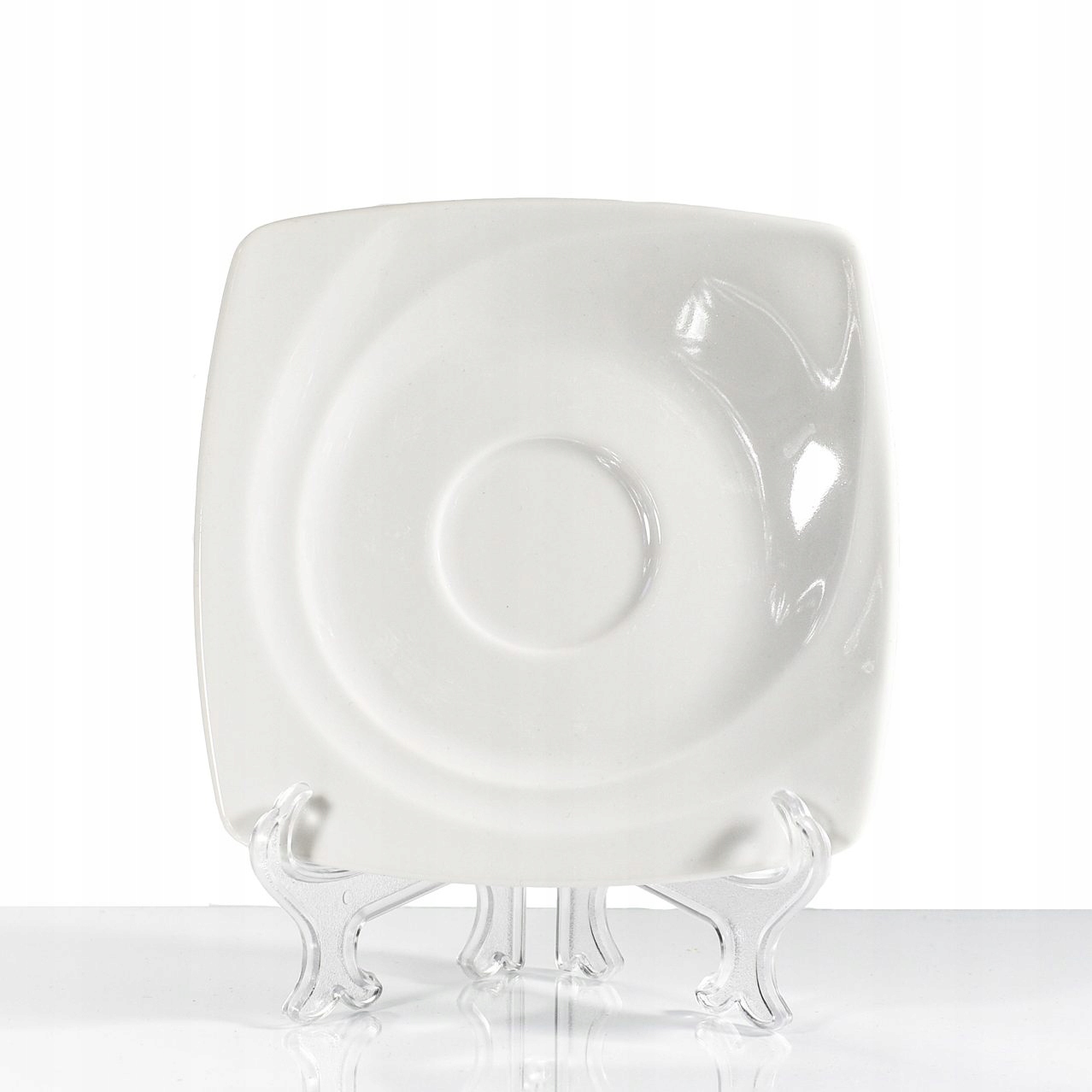 

Spodek do bulionówki 16,5 cm Lubiana Celebration