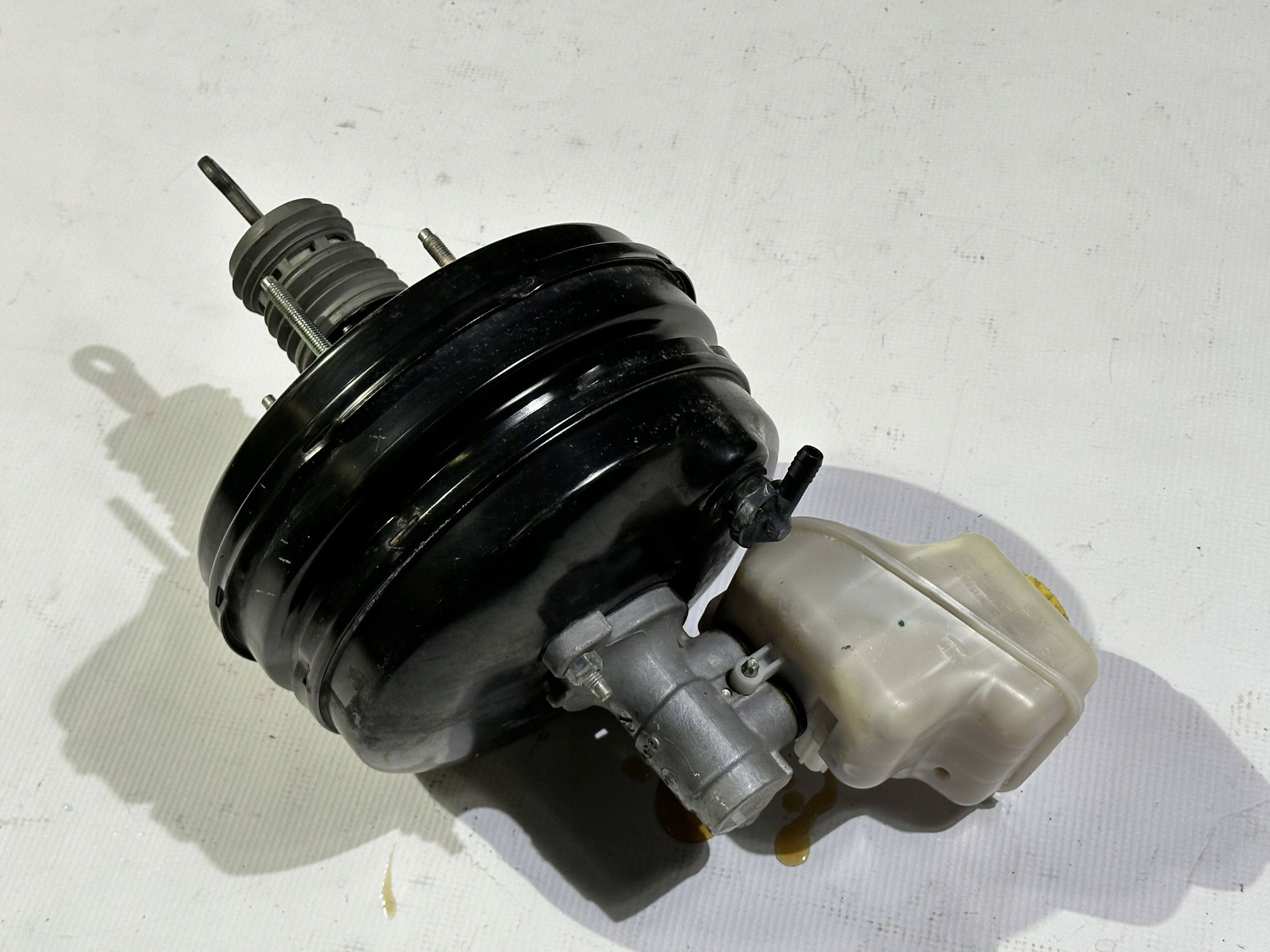 servo kočnice servo bubanj Dodge Challnger 5.7 2008 - 2014
