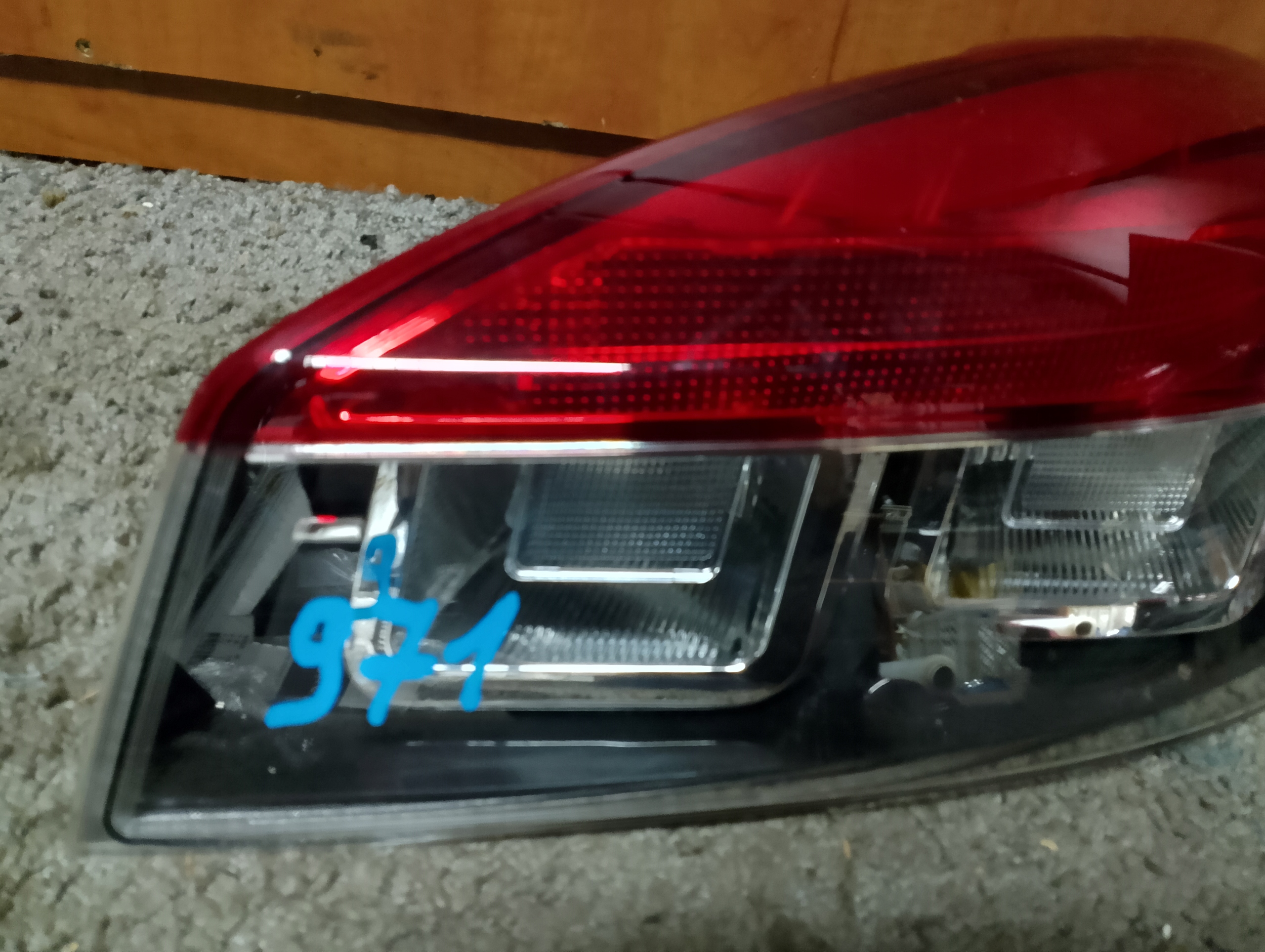 light right rear part right rear Renault Megane III Coupe 265500008R