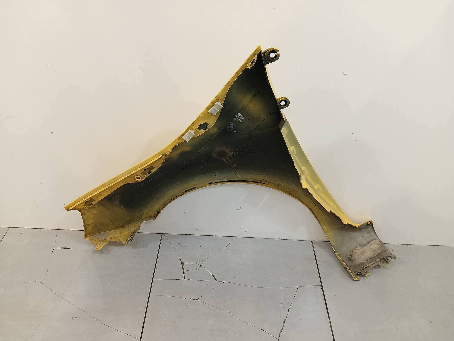 fender right front Renault Modus and (2004-2012)